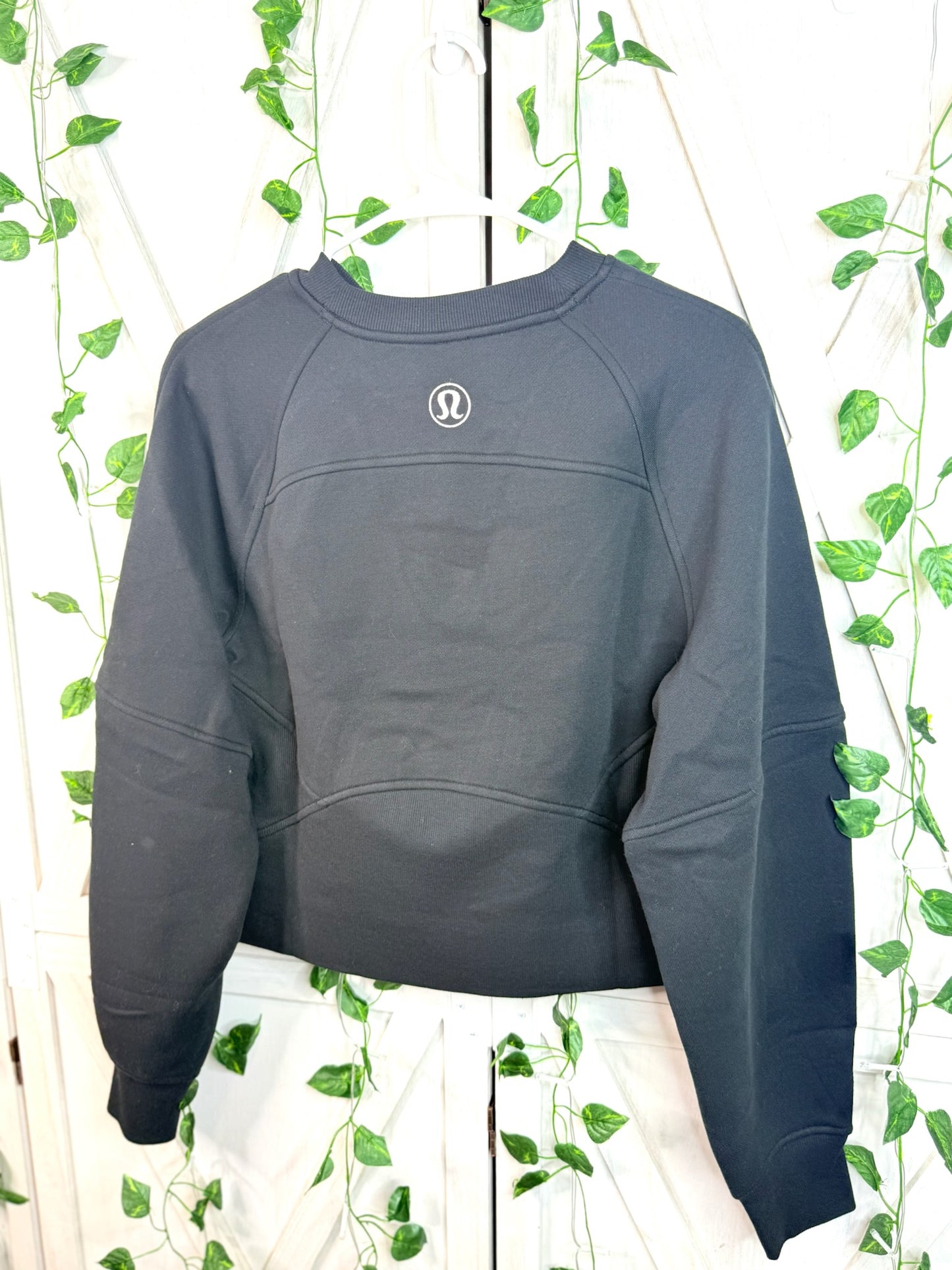 Scuba Oversized Pullover *Size XS/S • M/L