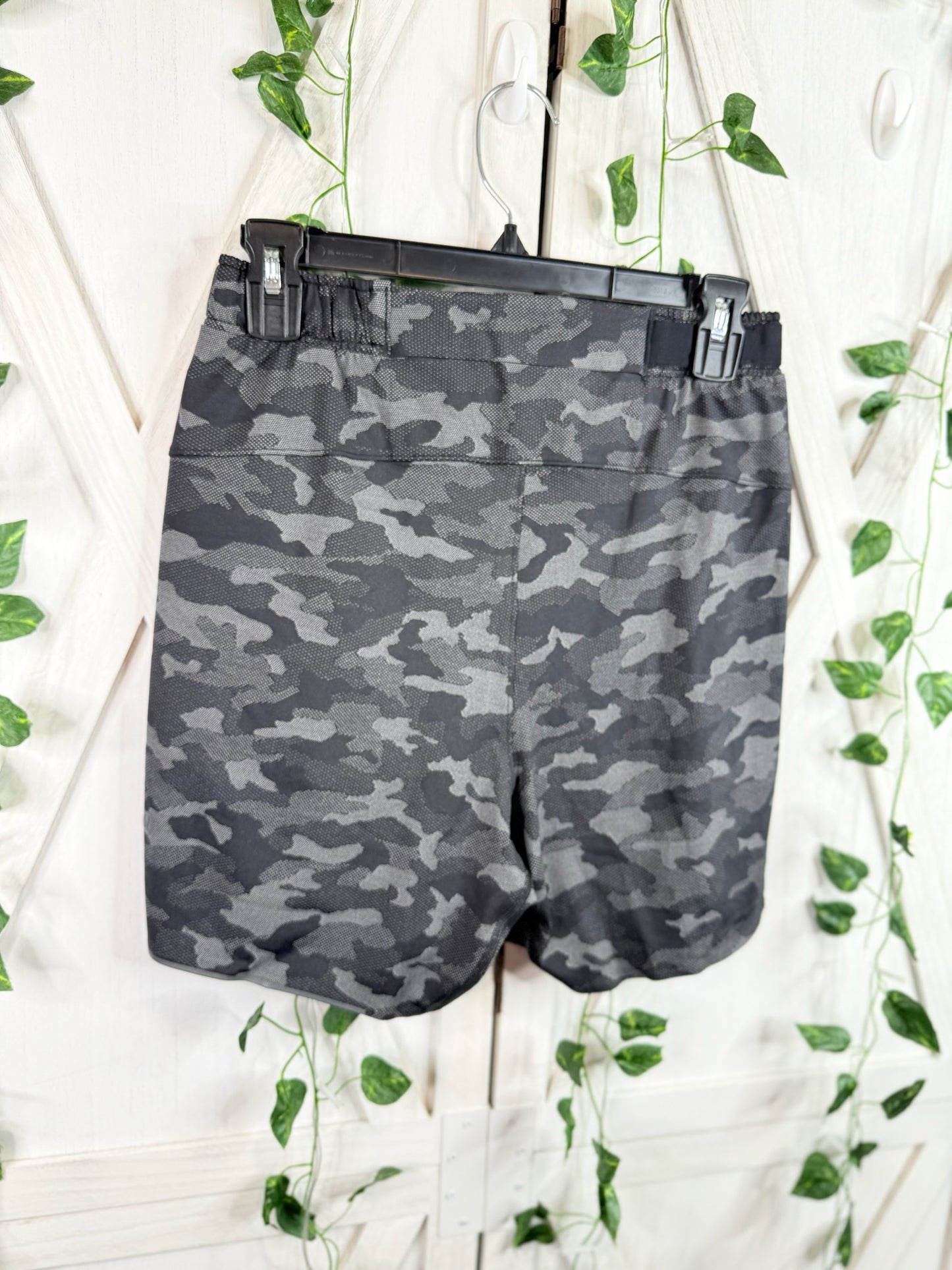 Surge Short 6” *Lined *Size S