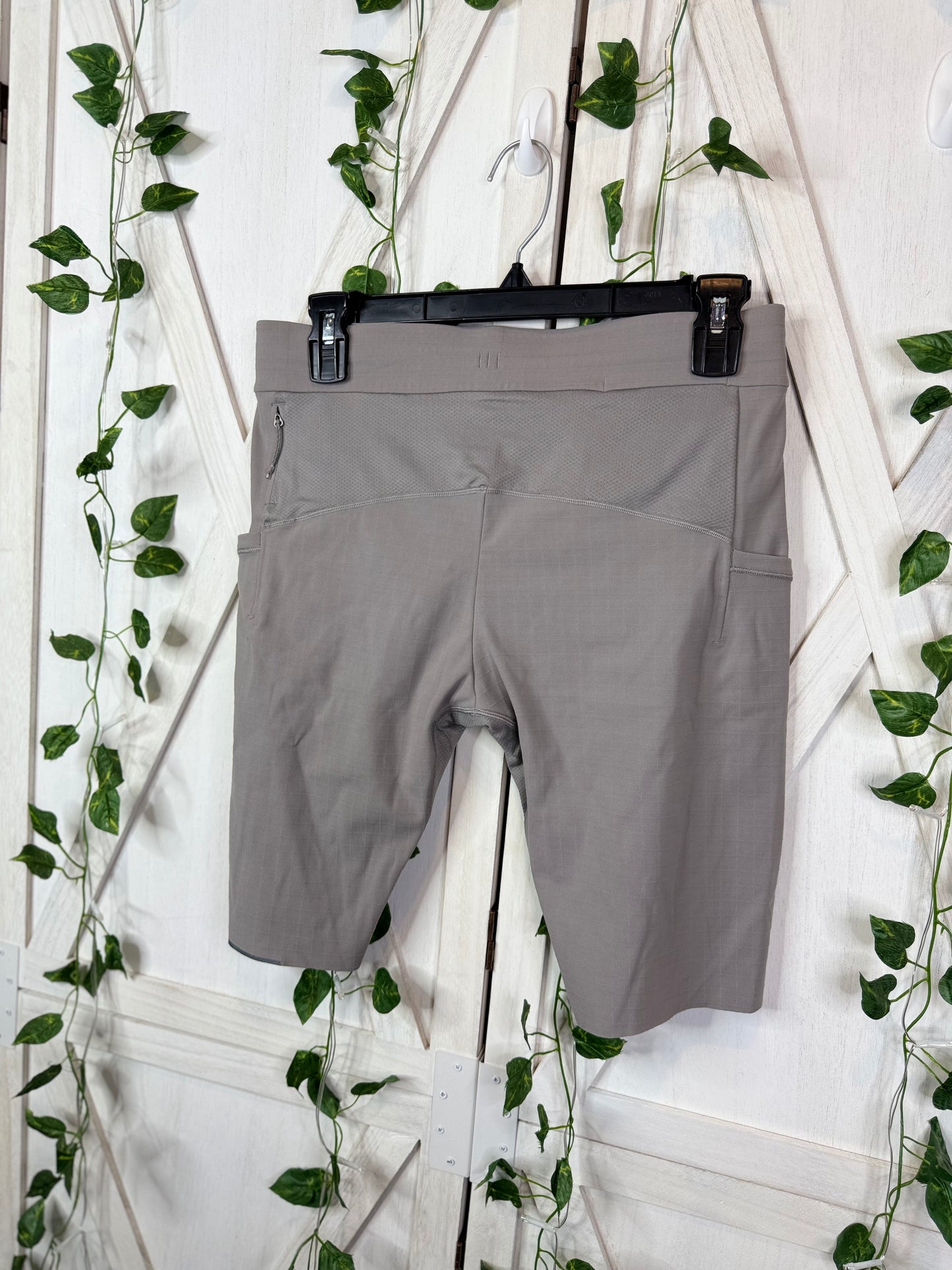 Surge Warm Half Tight 10" *Size L