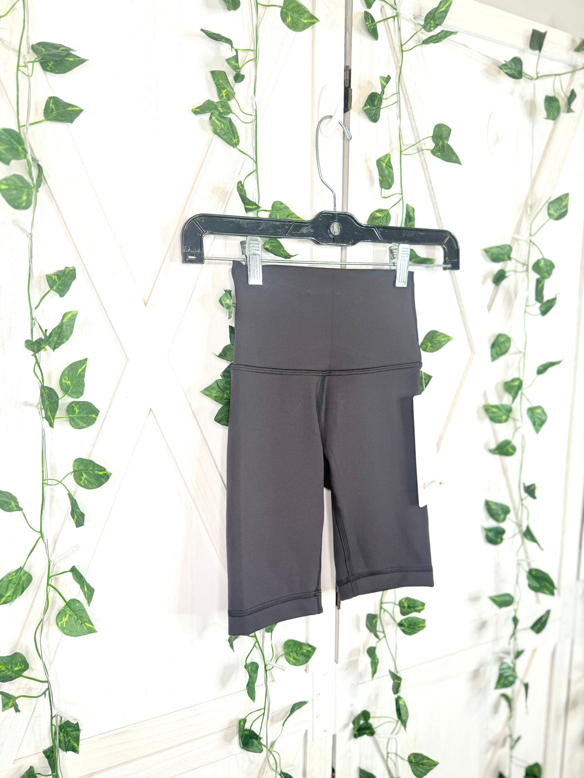 Wunder Train HR Short 8” *Size 0