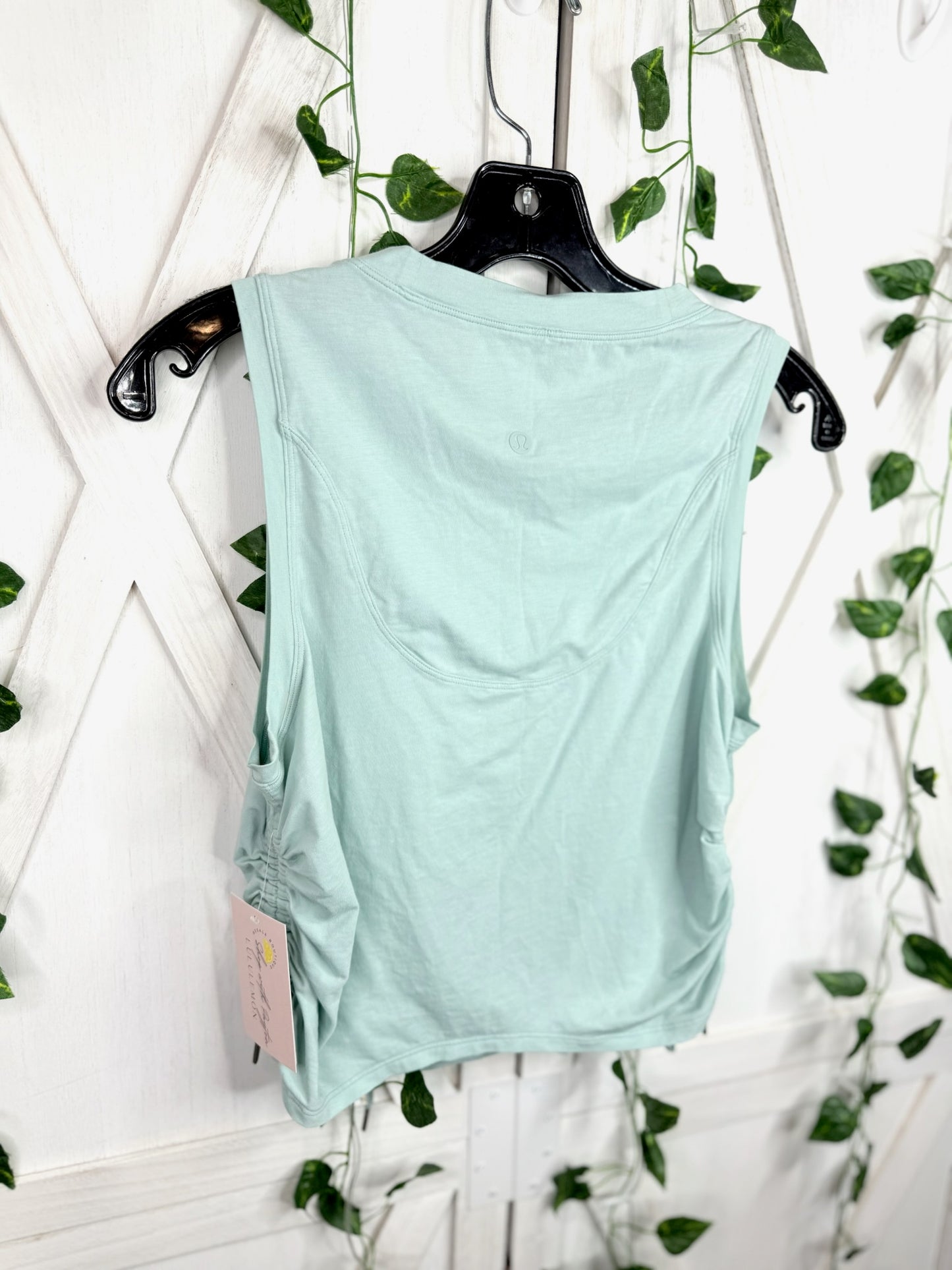 Lululemon Crop Tank*Size 6