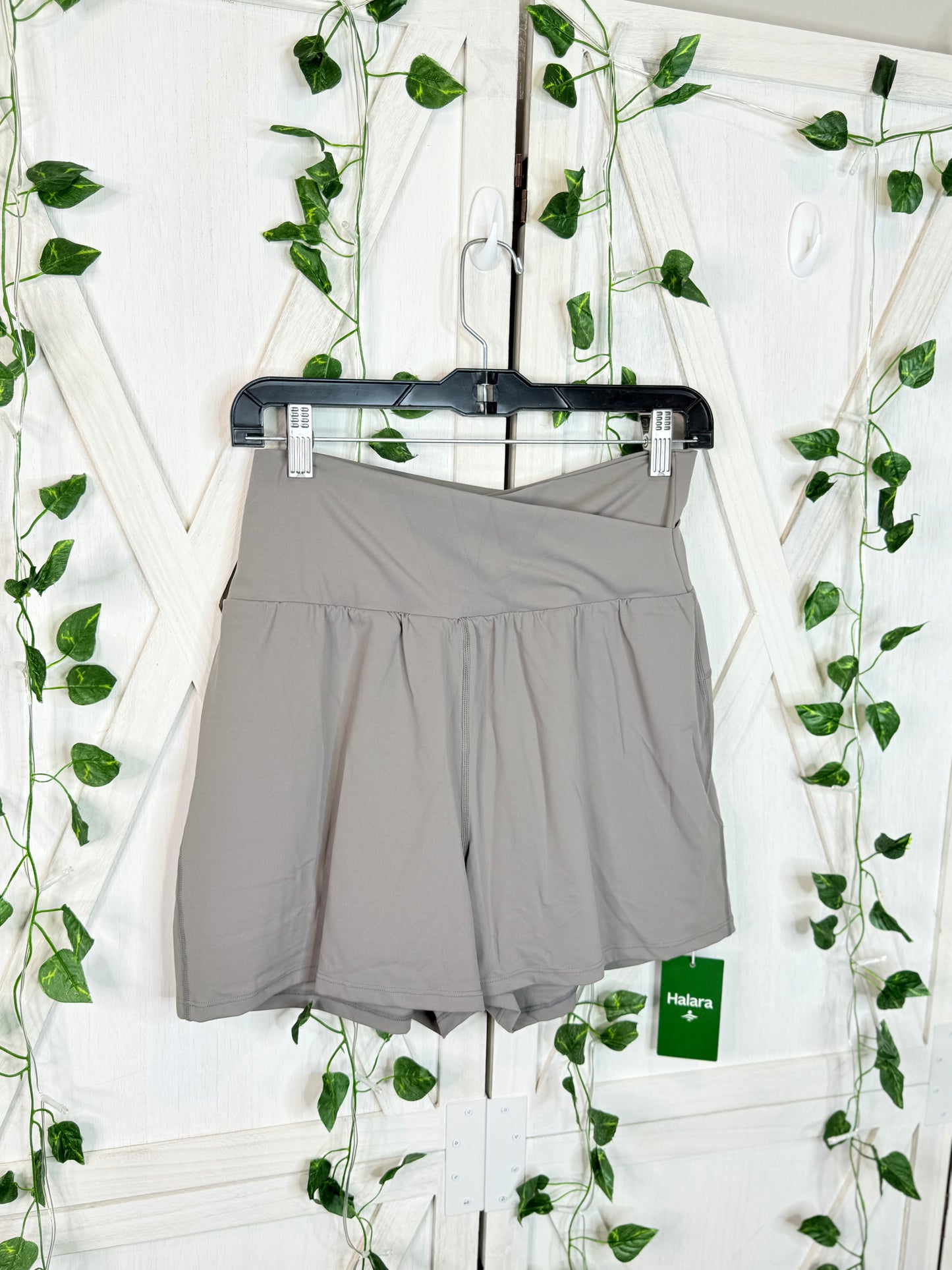 Halara athletic shorts *Size M