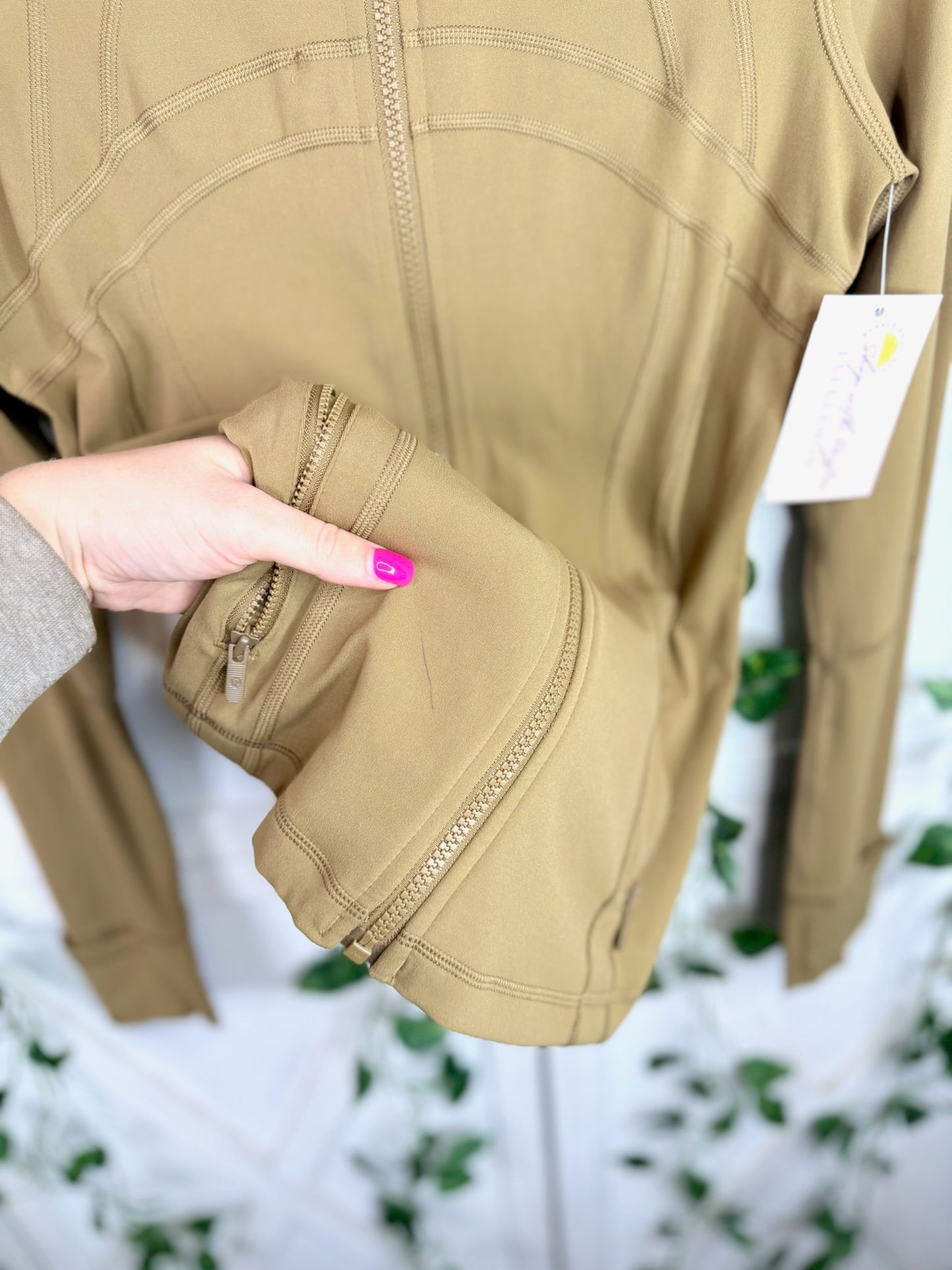 Define Jacket *Nulu *Size 6 *Stain