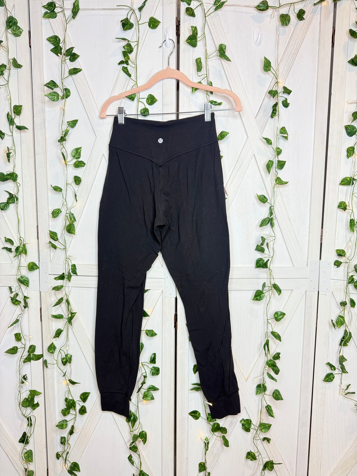 Lululemon Align Jogger *28" *SIZE 4