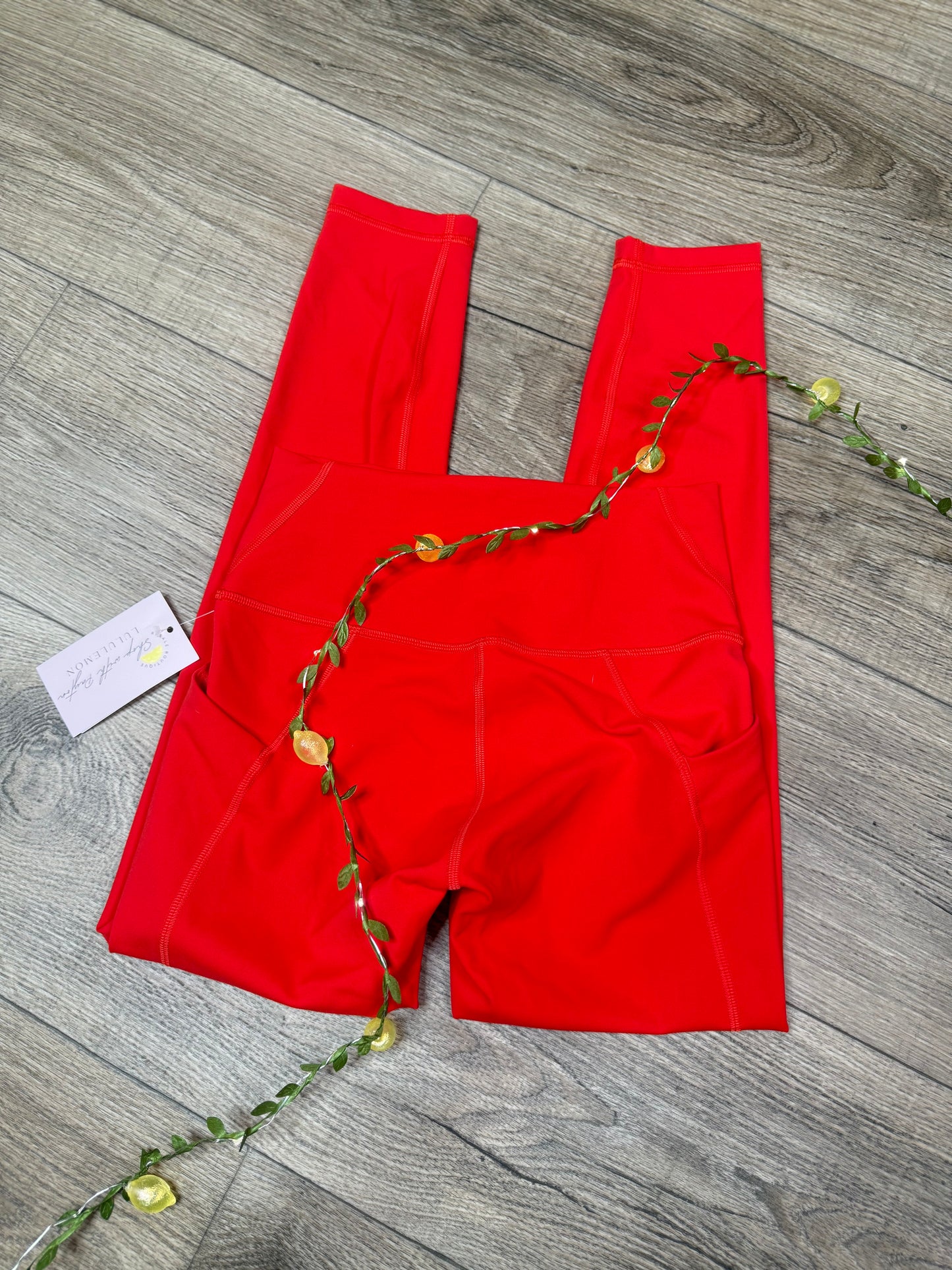 Wunder Train HR Tight 25” *Pockets *SIZE 6