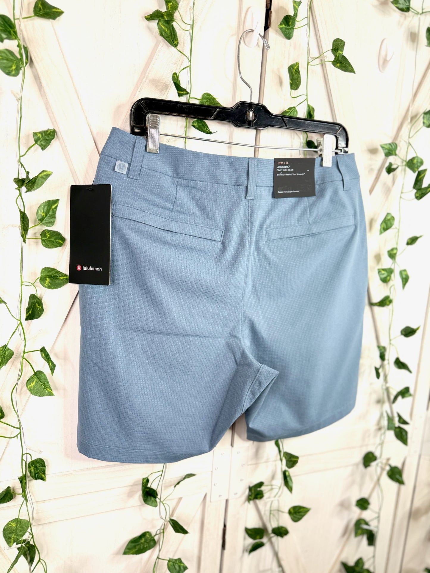 ABC Classic-Fit Short 7” *WovenAir *Size 31