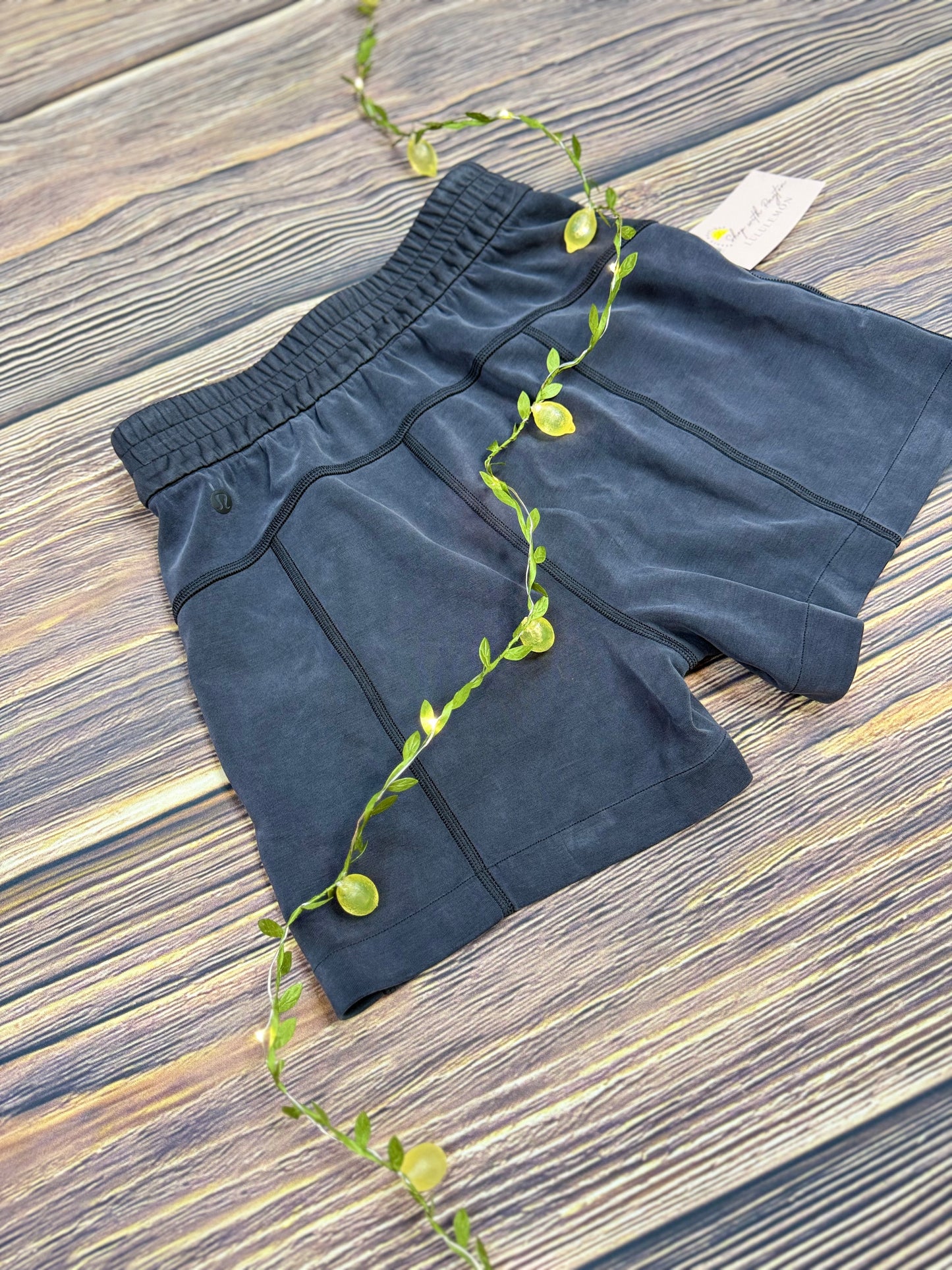 Softstreme High-Rise Short 4” *Size 8
