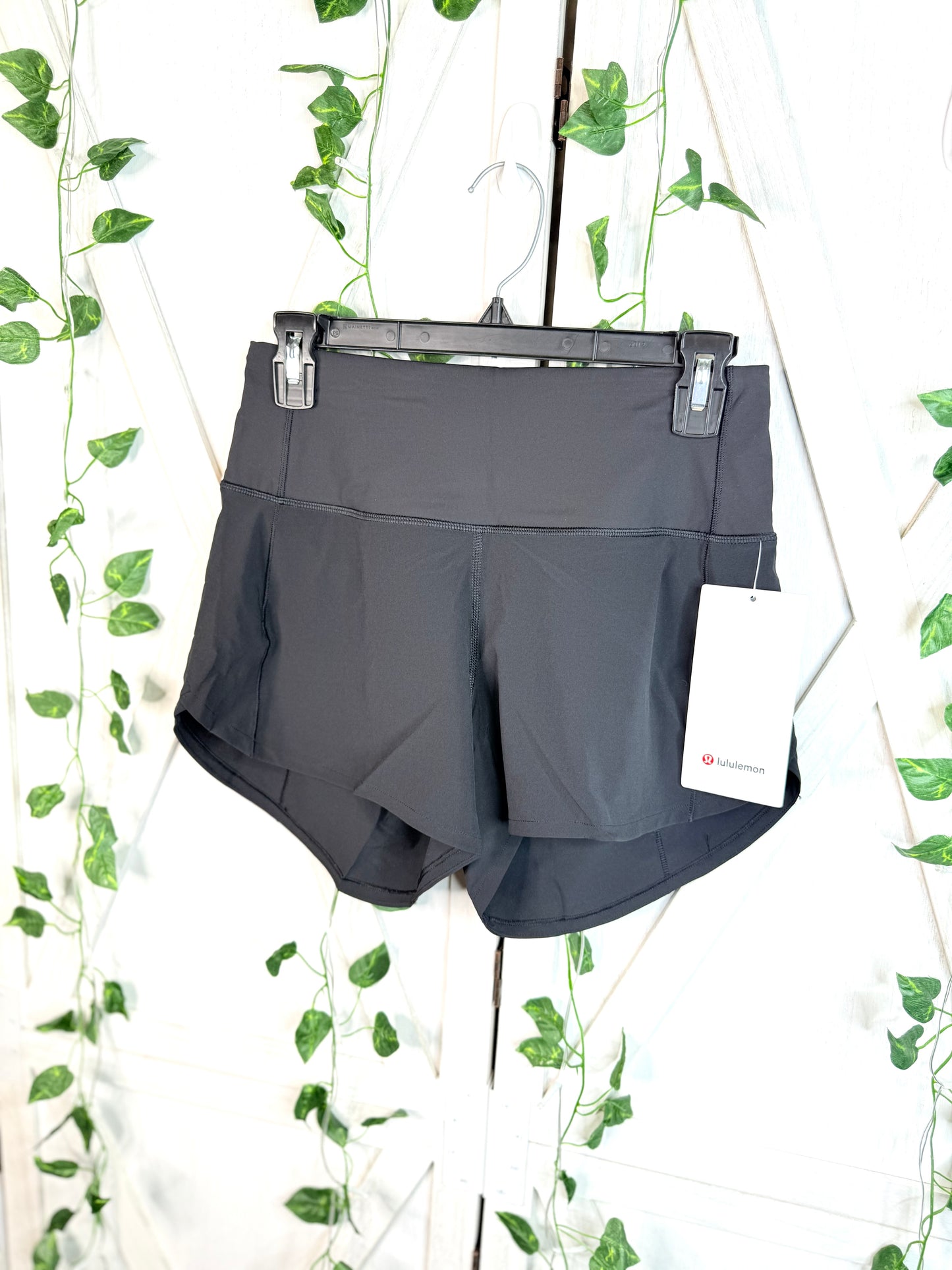 Speed Up HR Short 4” *Lined *Size 0•2•4•14