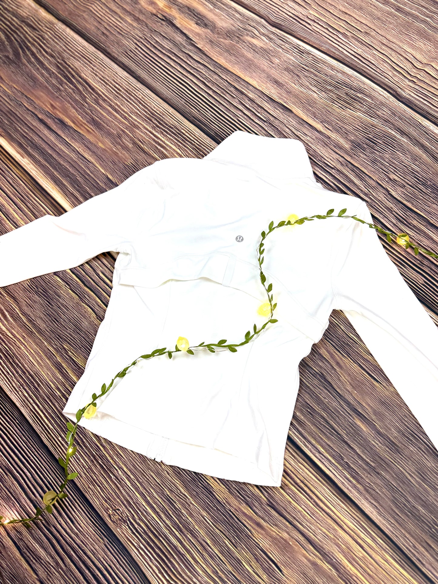 Define Cropped Jacket *Nulu