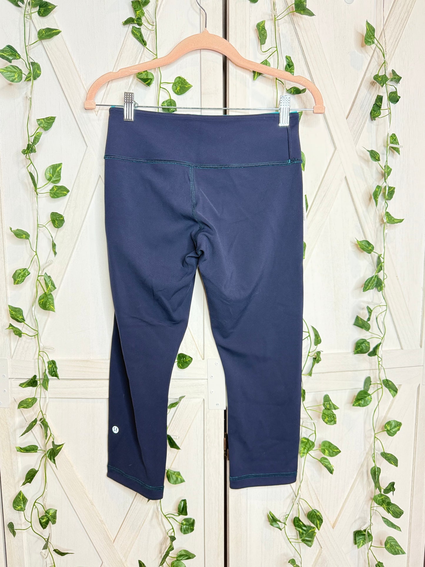 Lululemon leggings 20” *Reversible size 6