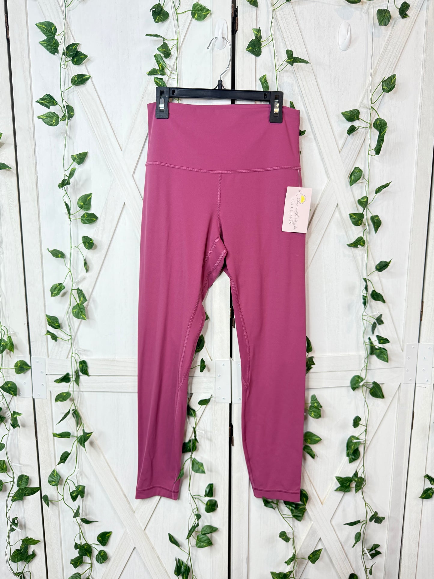 Align HR Pant *Size 6 & 8