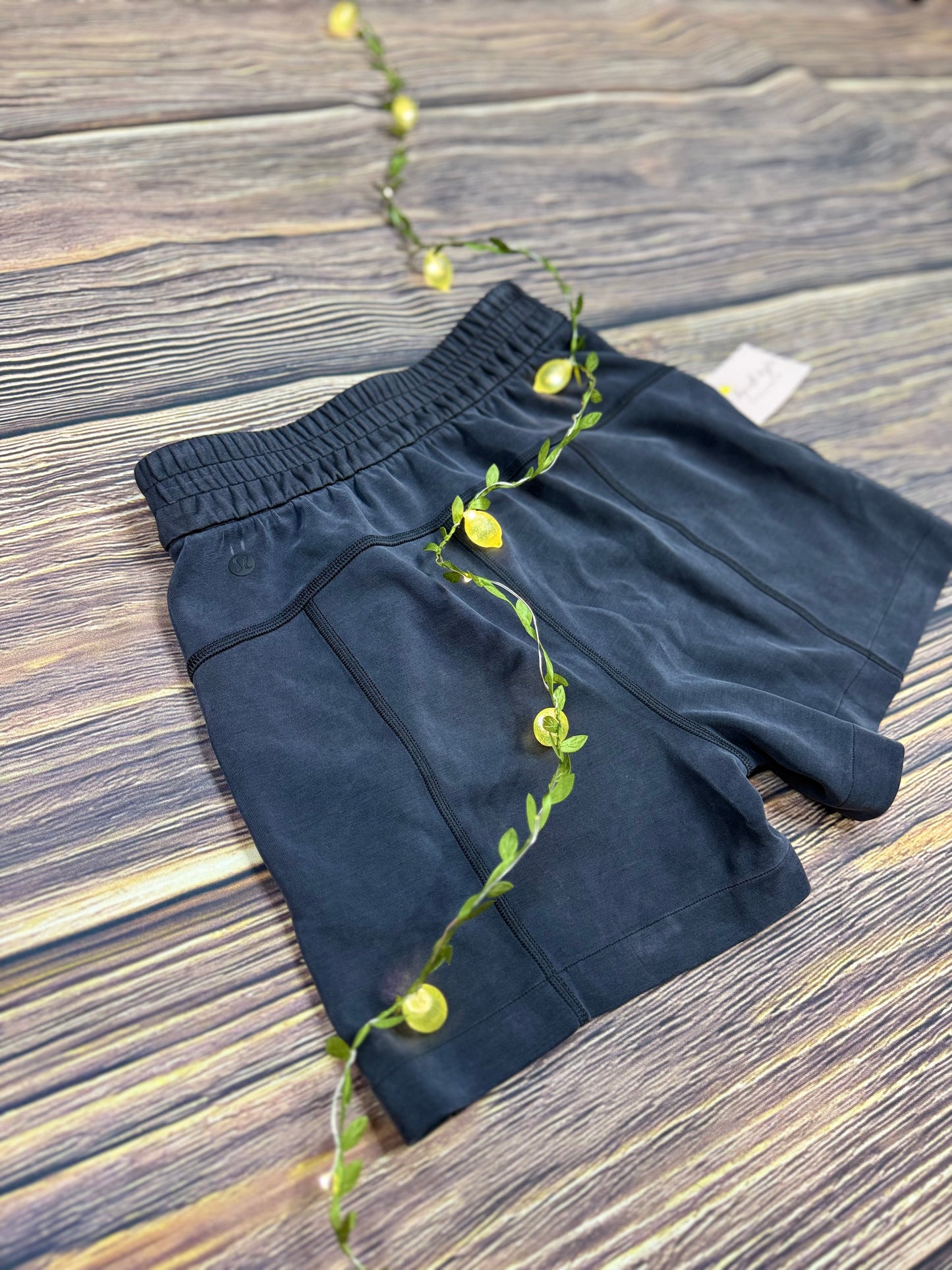 Softstreme High-Rise Short 4” *Size 8