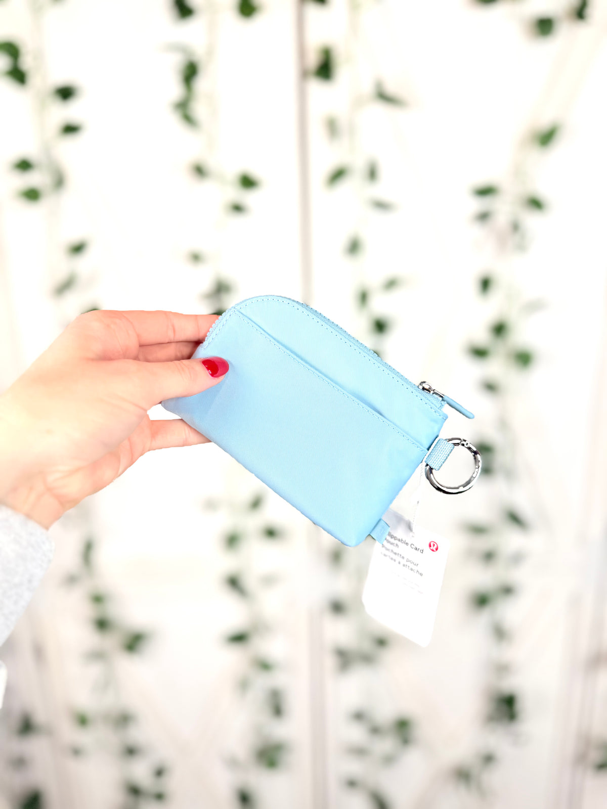 Clippable Card Pouch