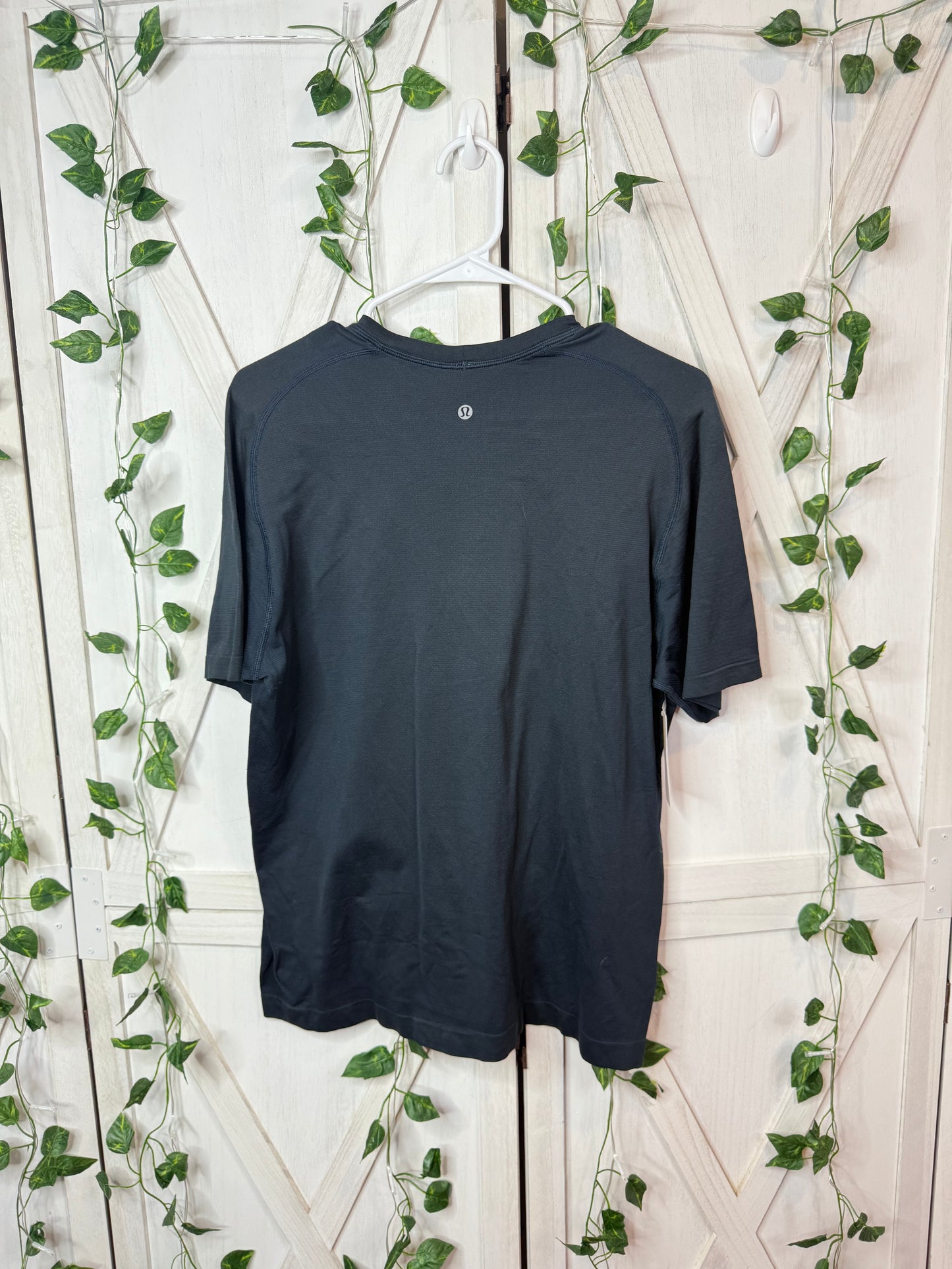 Metal vent shirt *SIZE XL
