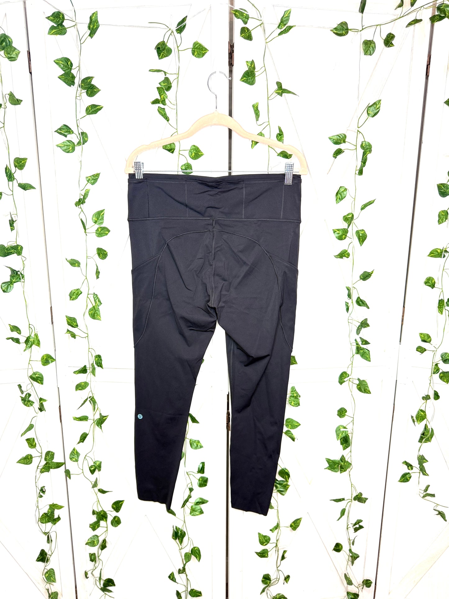 Fast and free HR tight 25”
