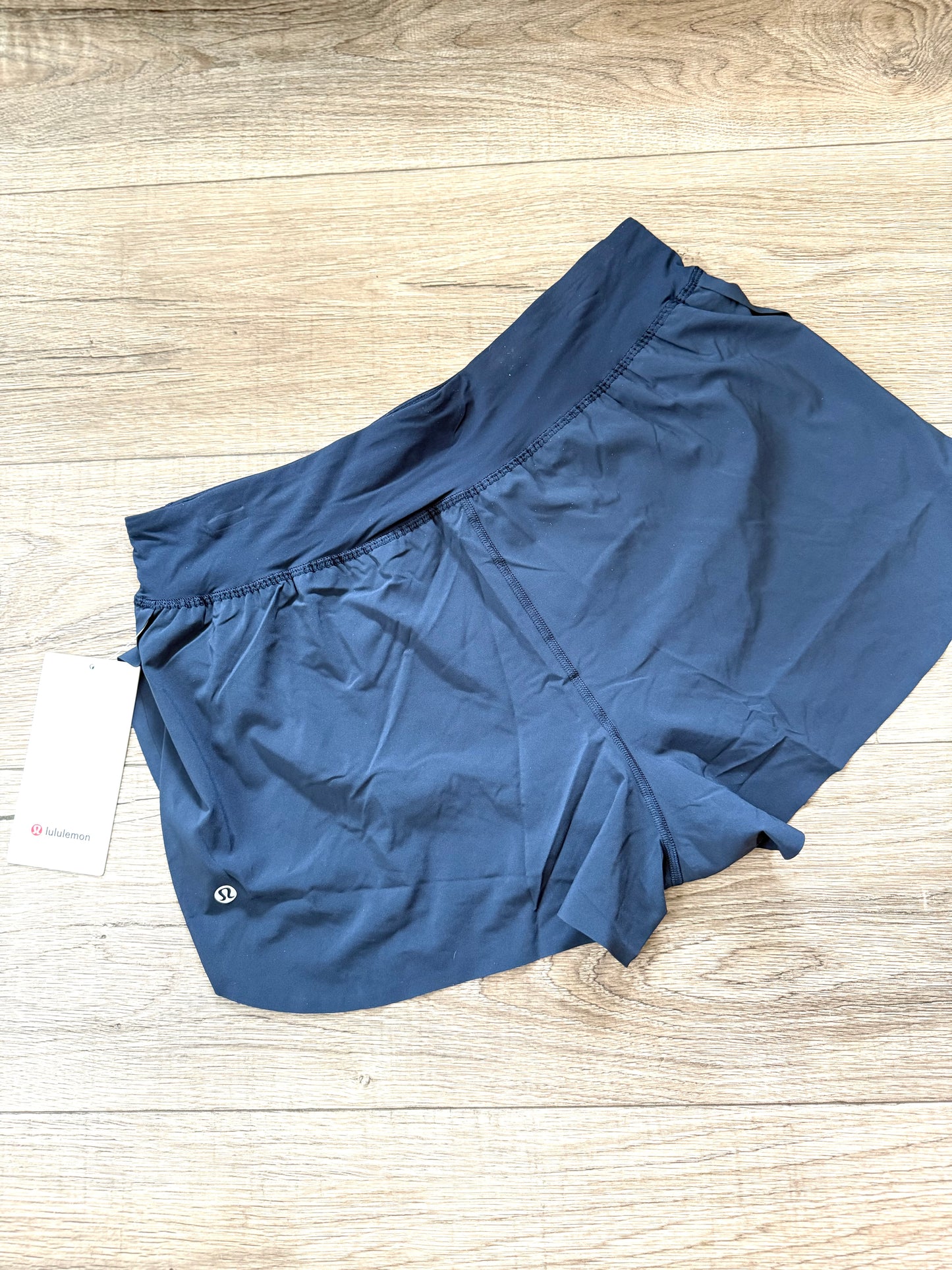 Fast and Free High-Rise Split Short 4” *Size XXXS•L