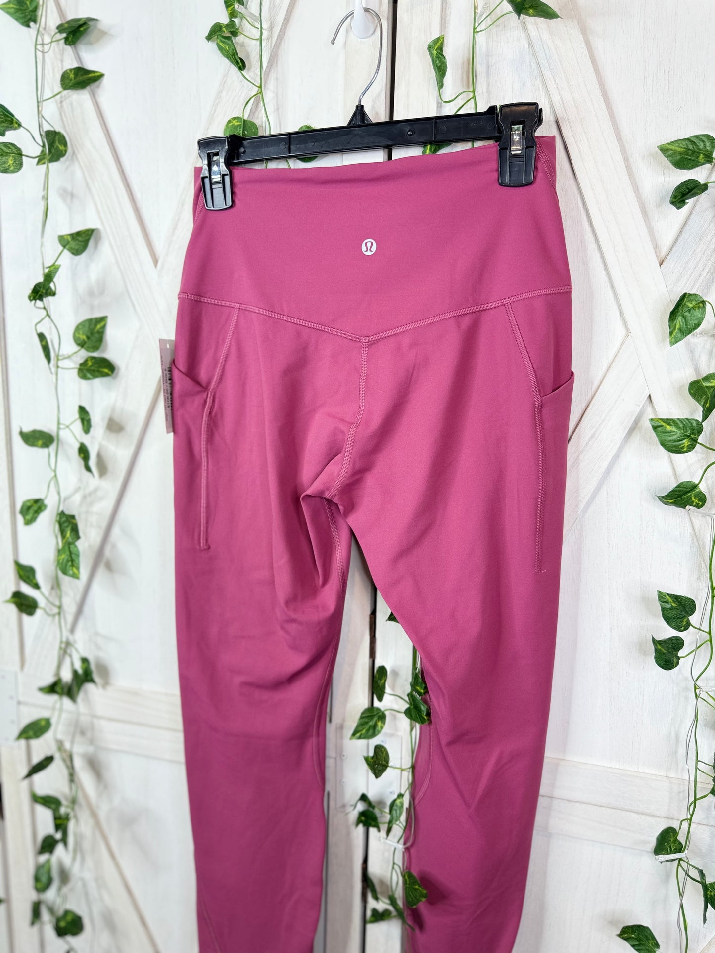 Align HR pant 25” *Pockets *Size 8