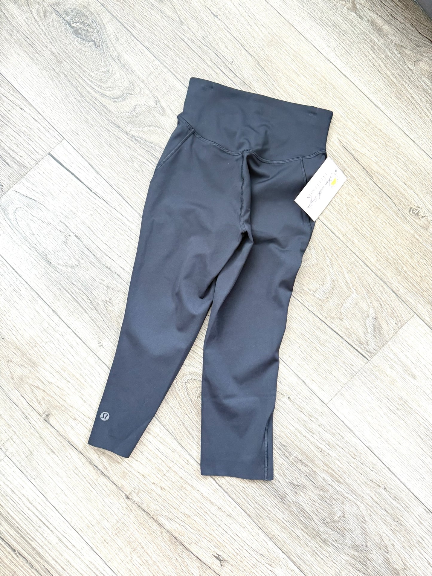 Base Pace HR Crop 17"*Size 0