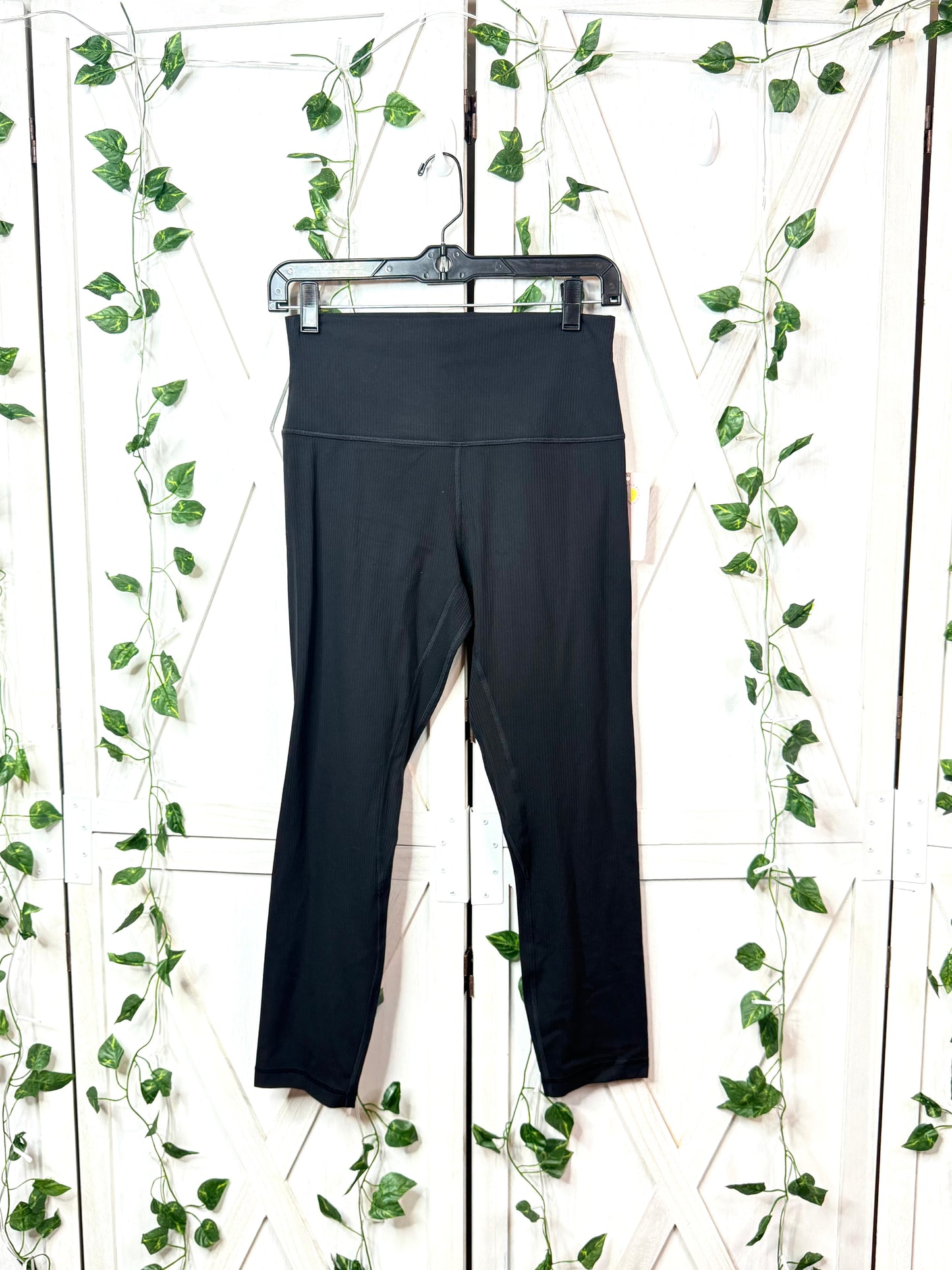Align ribbed HR pant 23” *Size 8