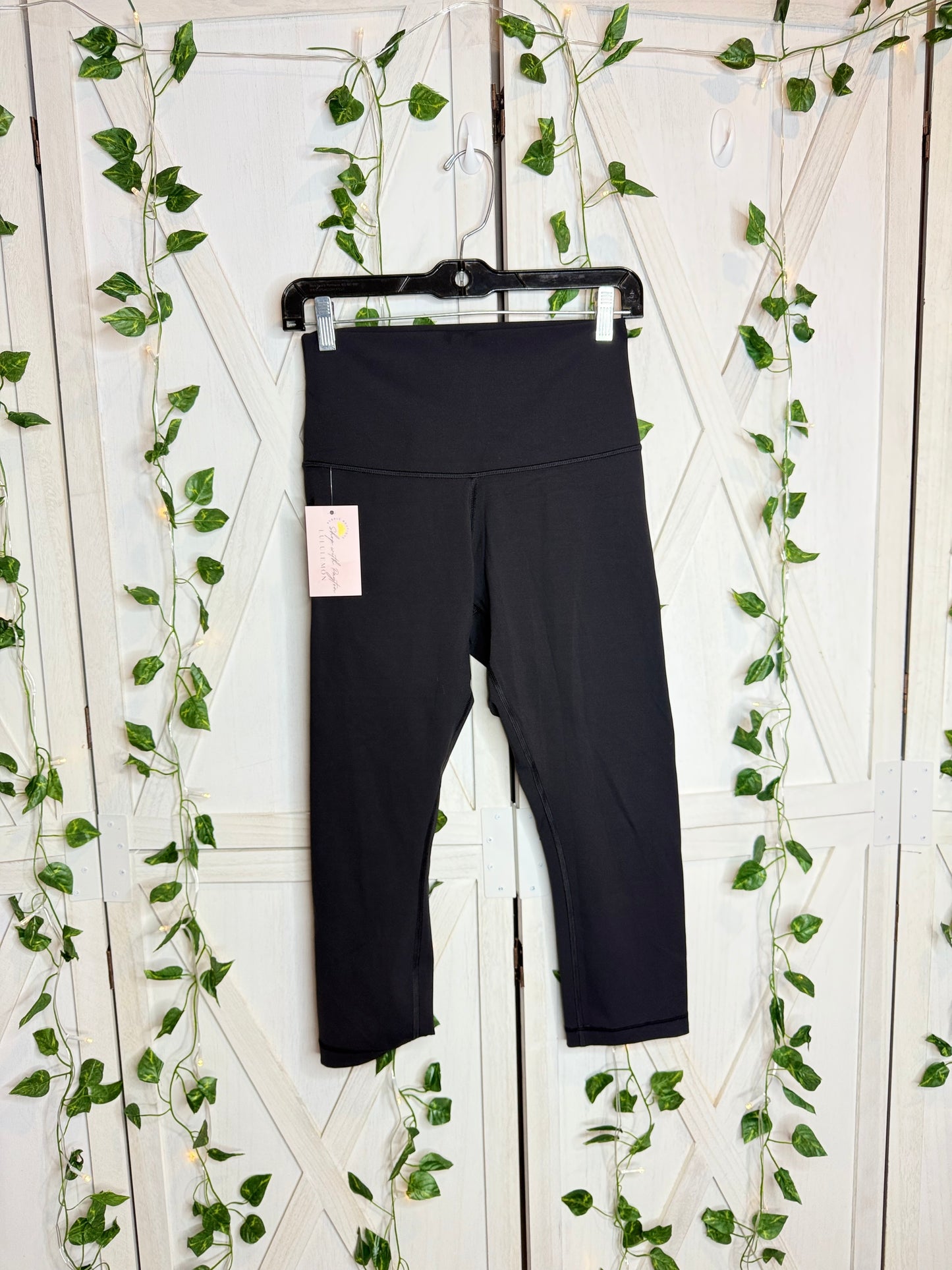 Lululemon leggings 20” *SIZE 8
