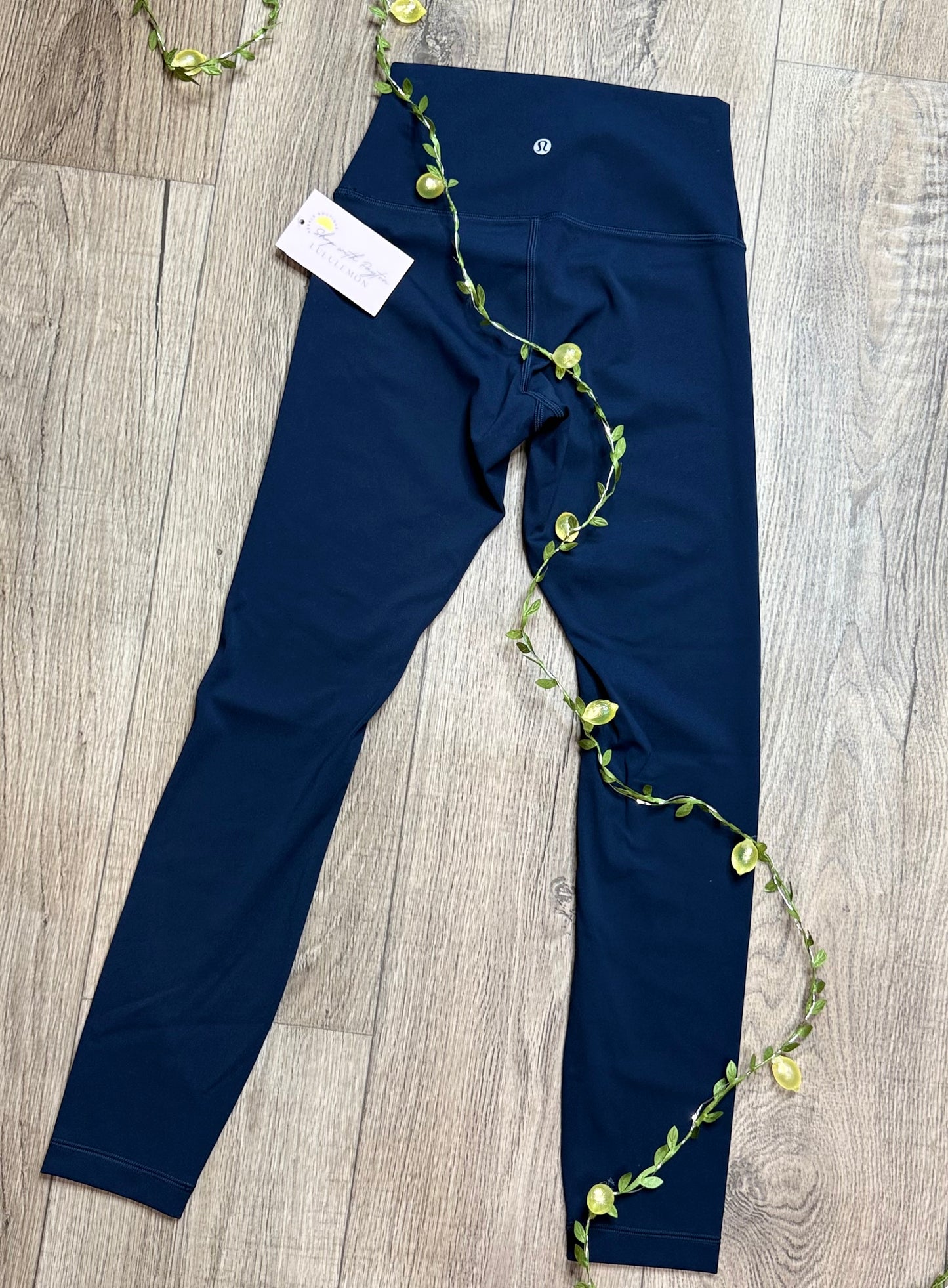 Wunder train hr tight 25” *Size 2, 4 & 8