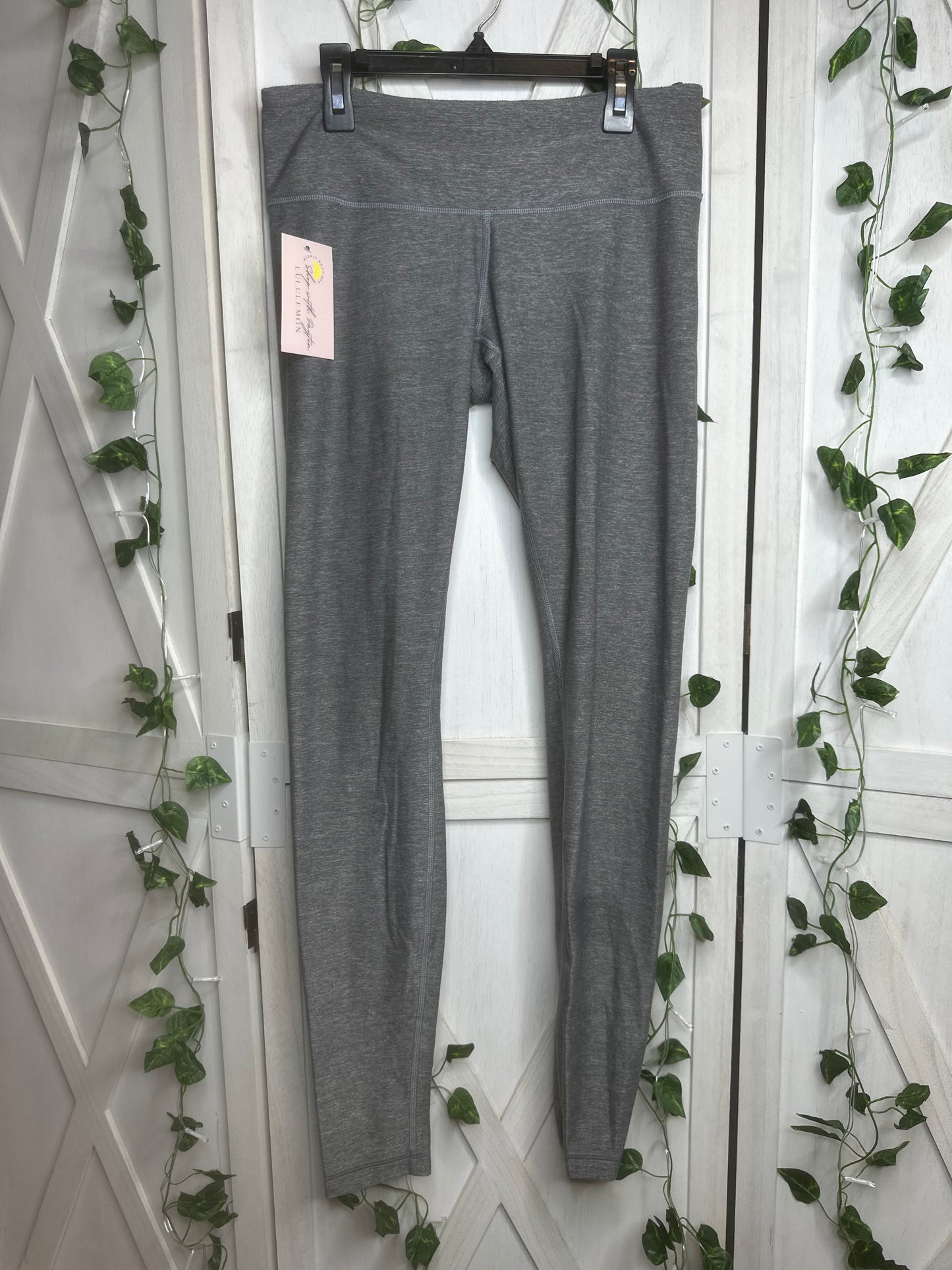 Lululemon leggings 31”* SIZE 8