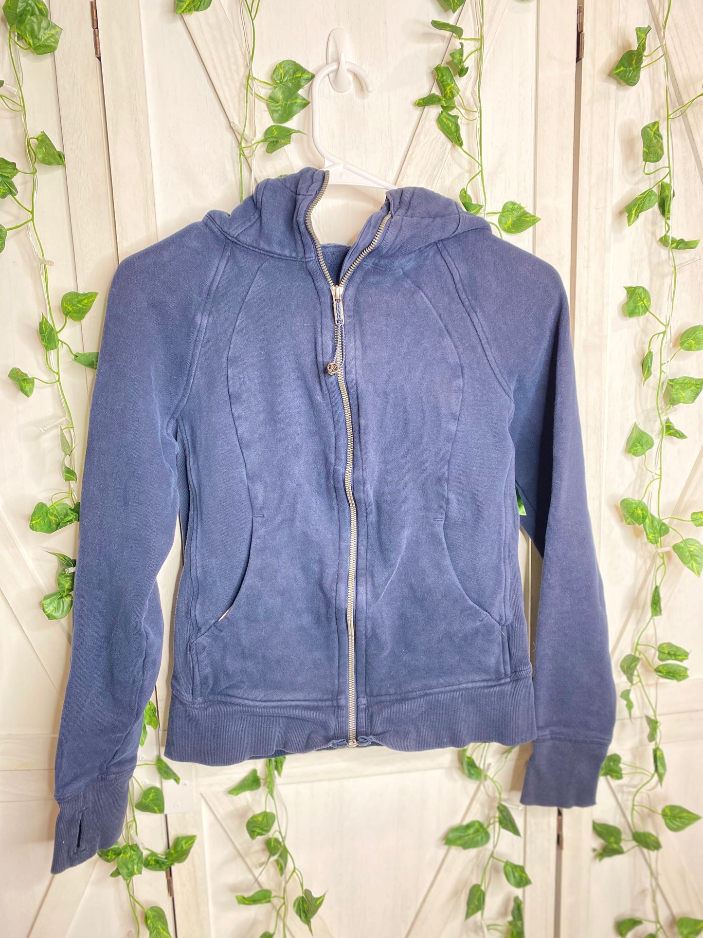 Scuba Hoodie *SIZE 4