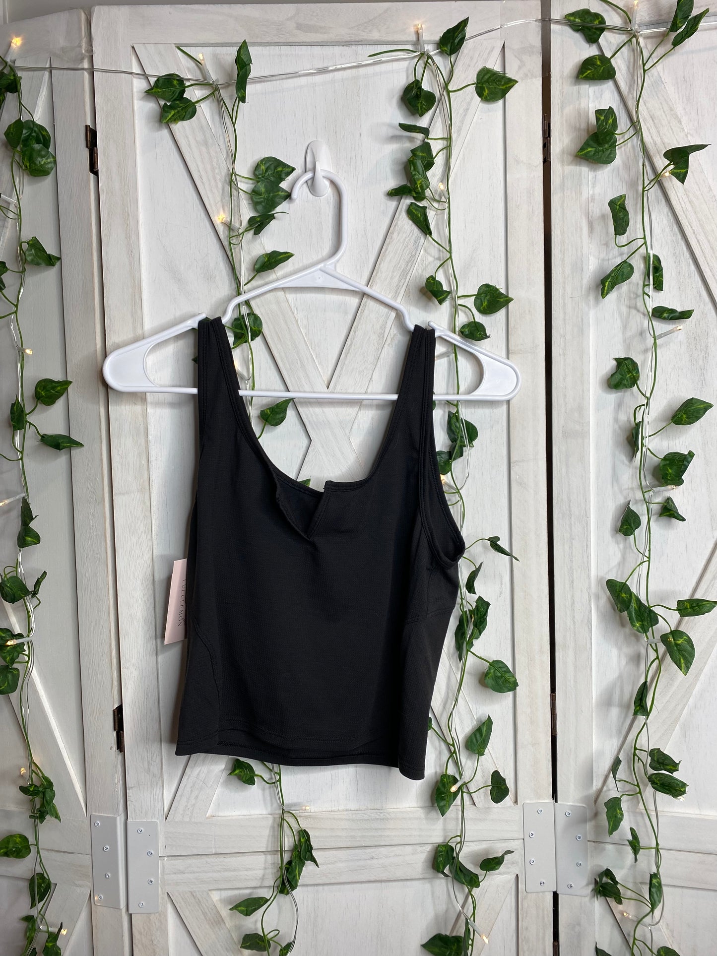 Lululemon tank top * SIZE 4