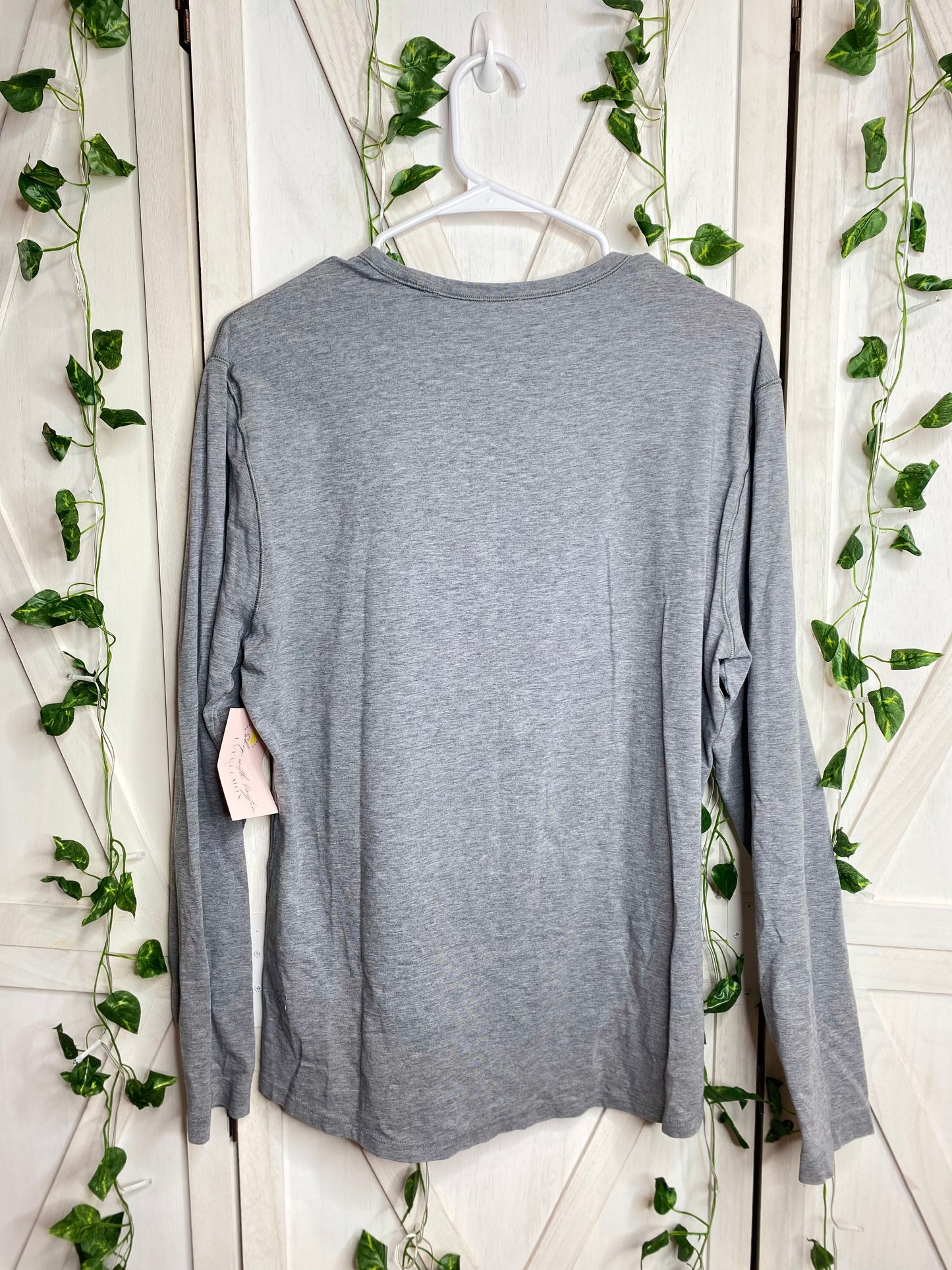 Men’s Long-sleeve *SIZE M