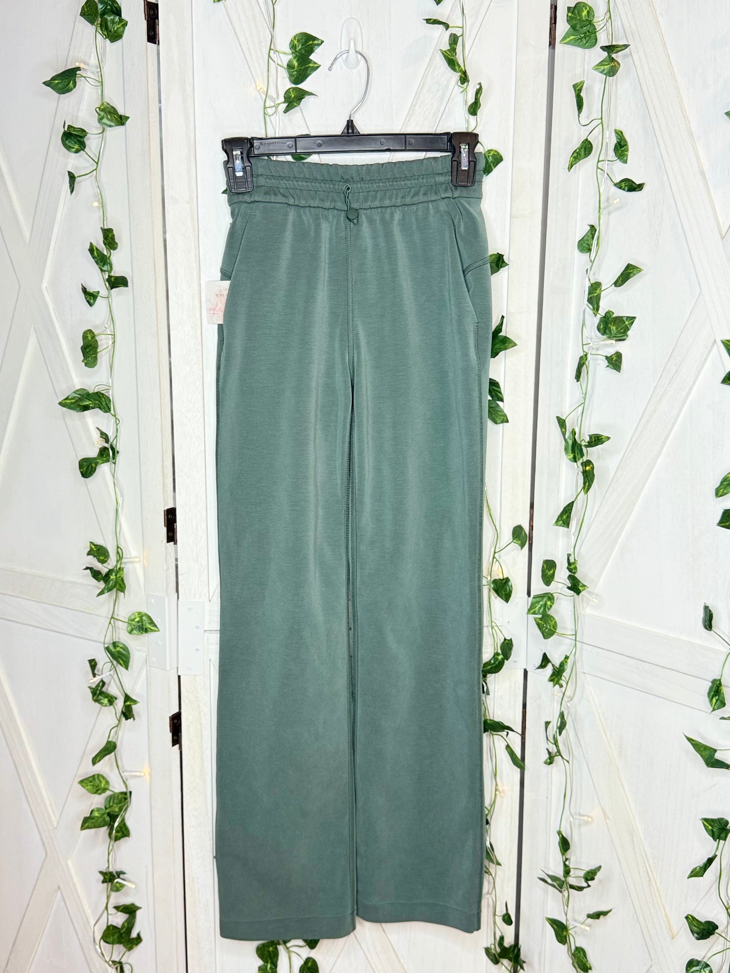 softsreme High-Rise Pant *SIZE 0