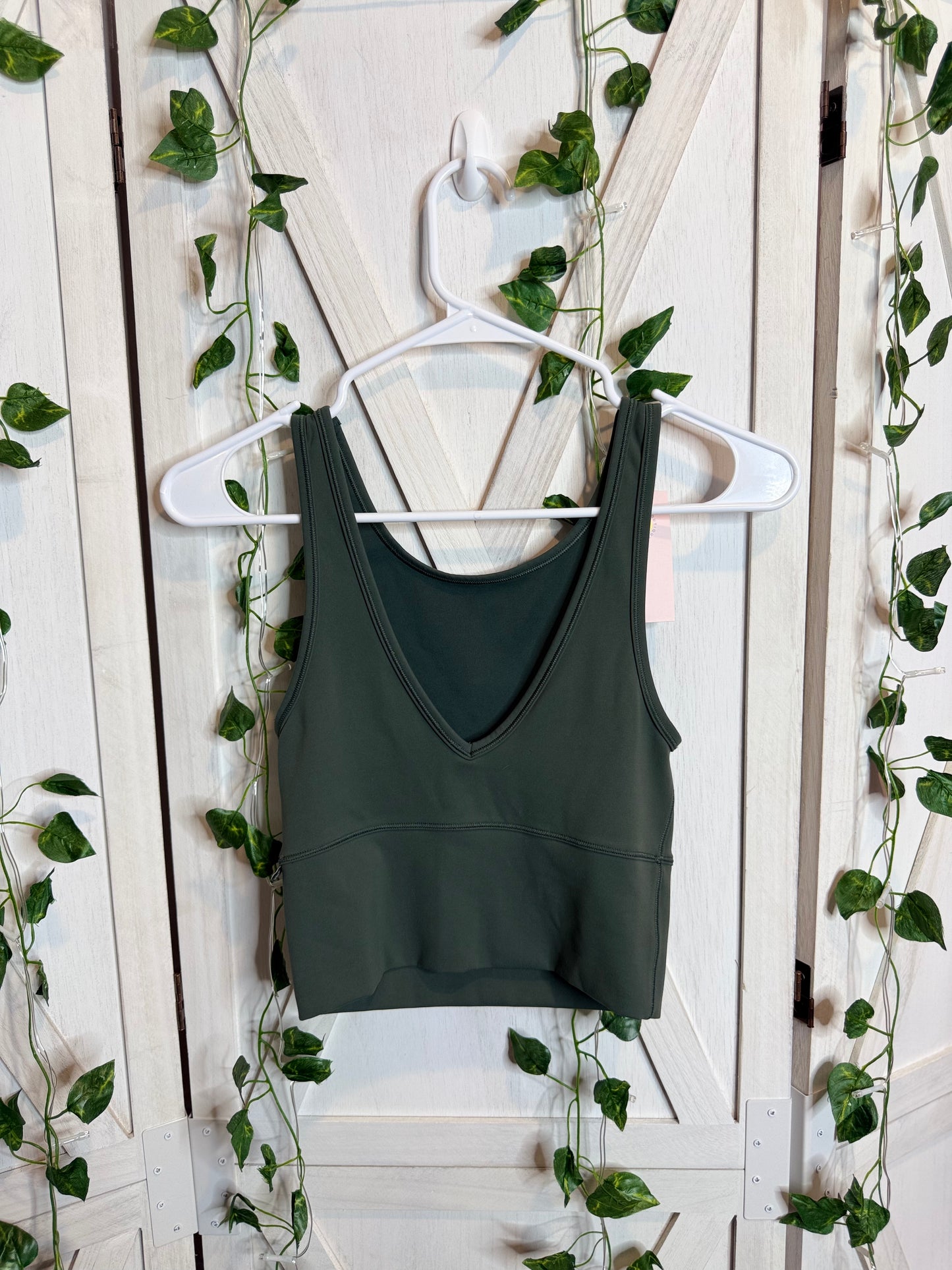 Lululemon tank top *SIZE 4
