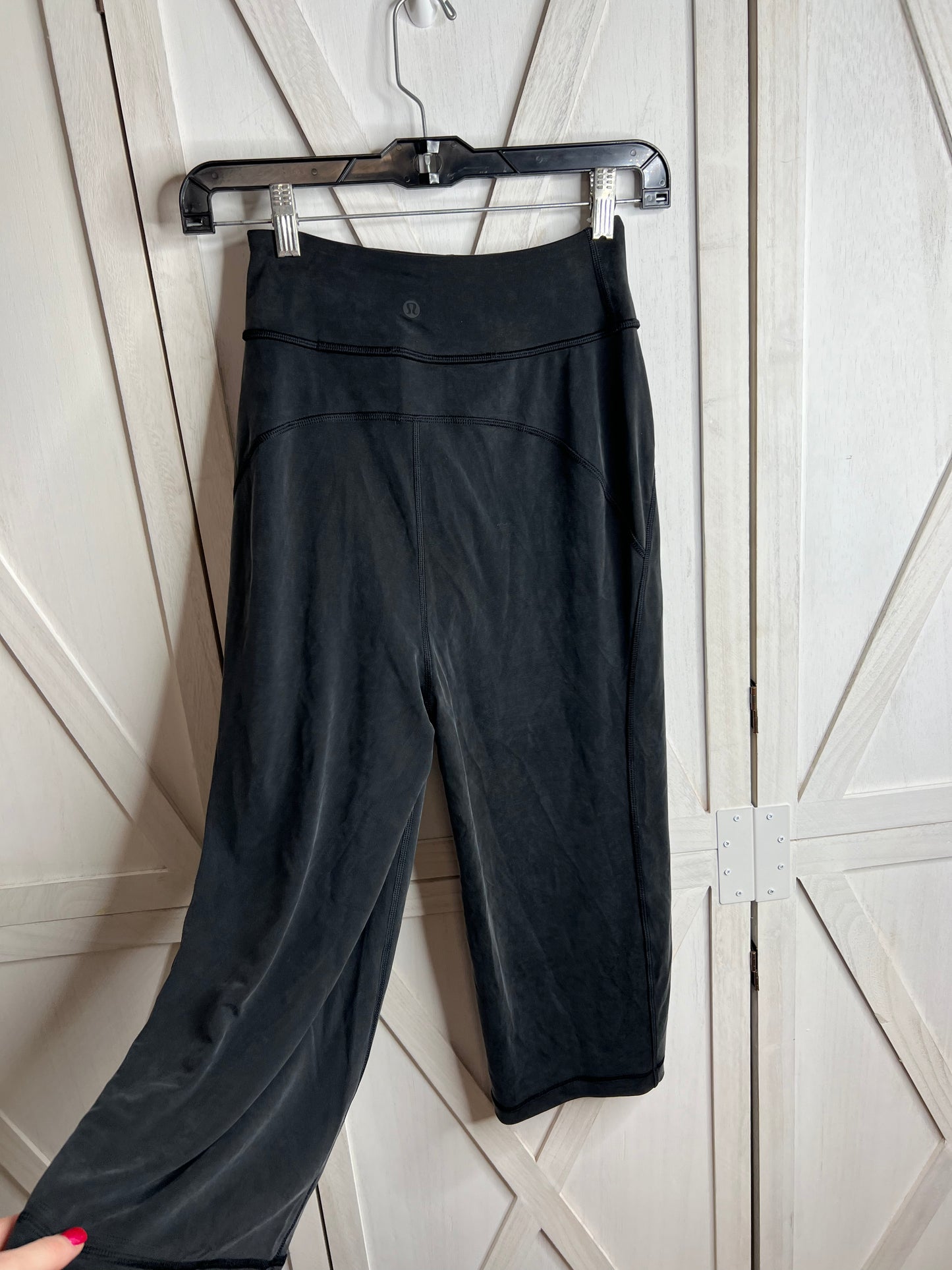 Wide leg HR pull on crop *Size 0
