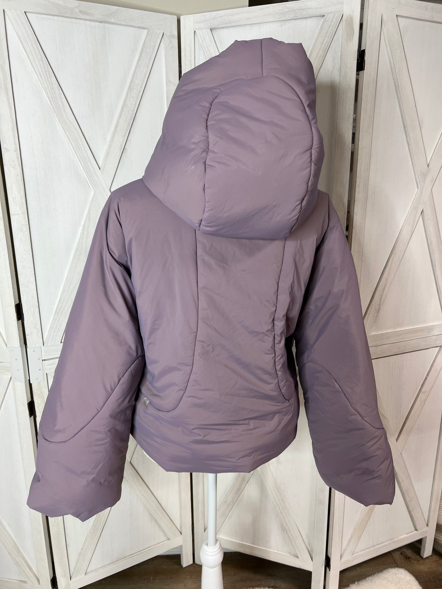 Hooded insulated wrap *SIZE 6