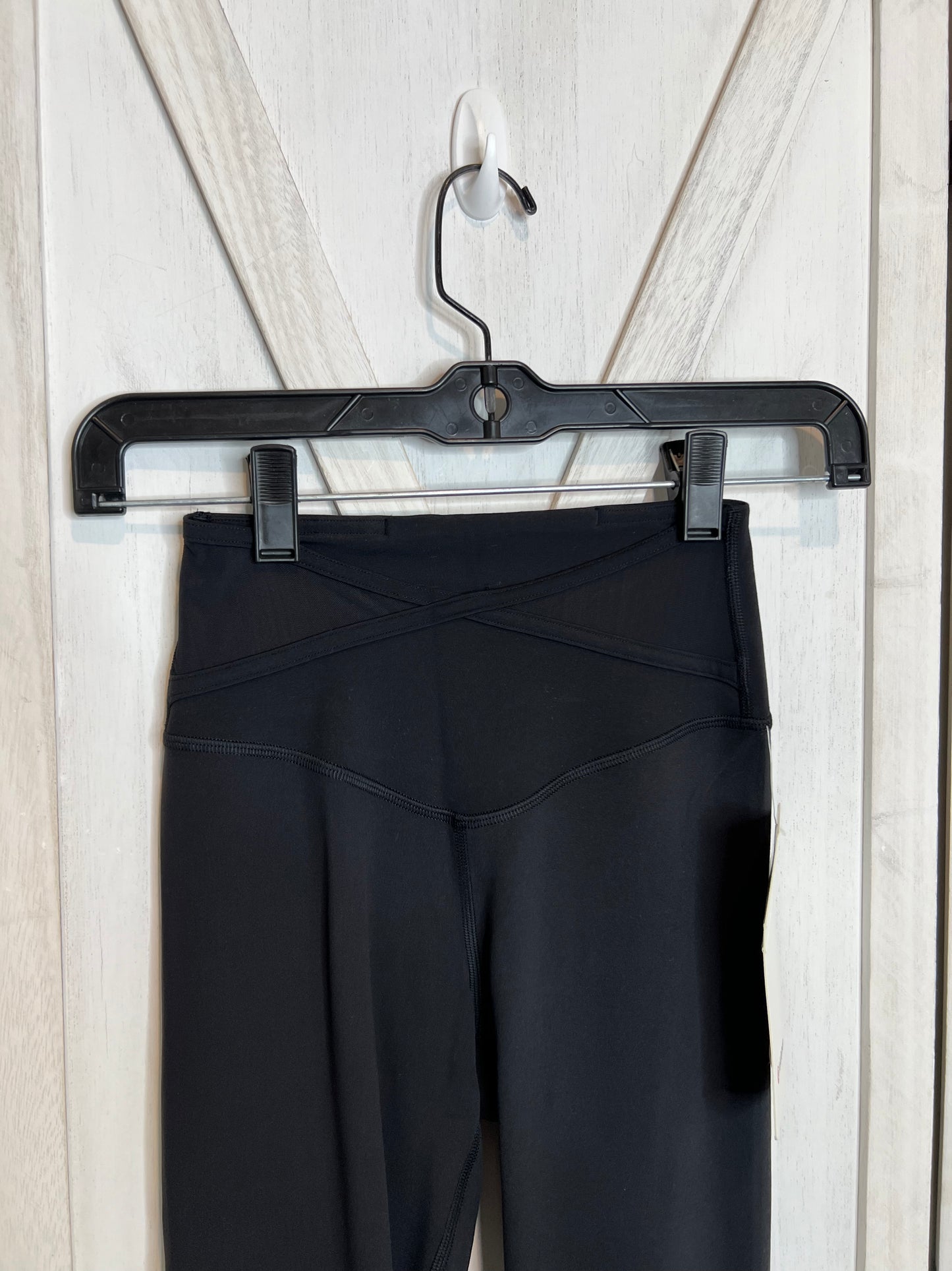 nulu and crisscross mesh HR crop 23”* SIZE 2🍋