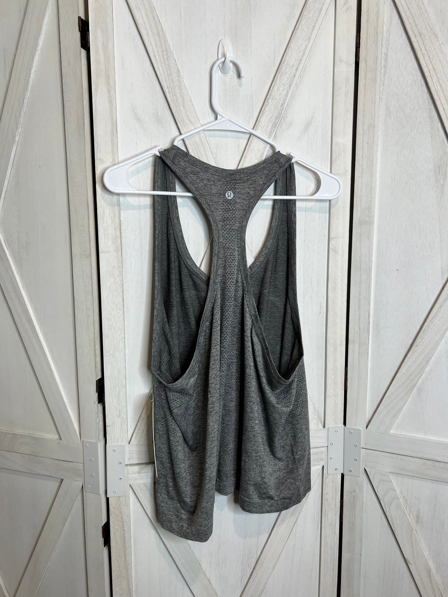 Swiftly Tech Racerback Tank *Race* SIZE 18🍋