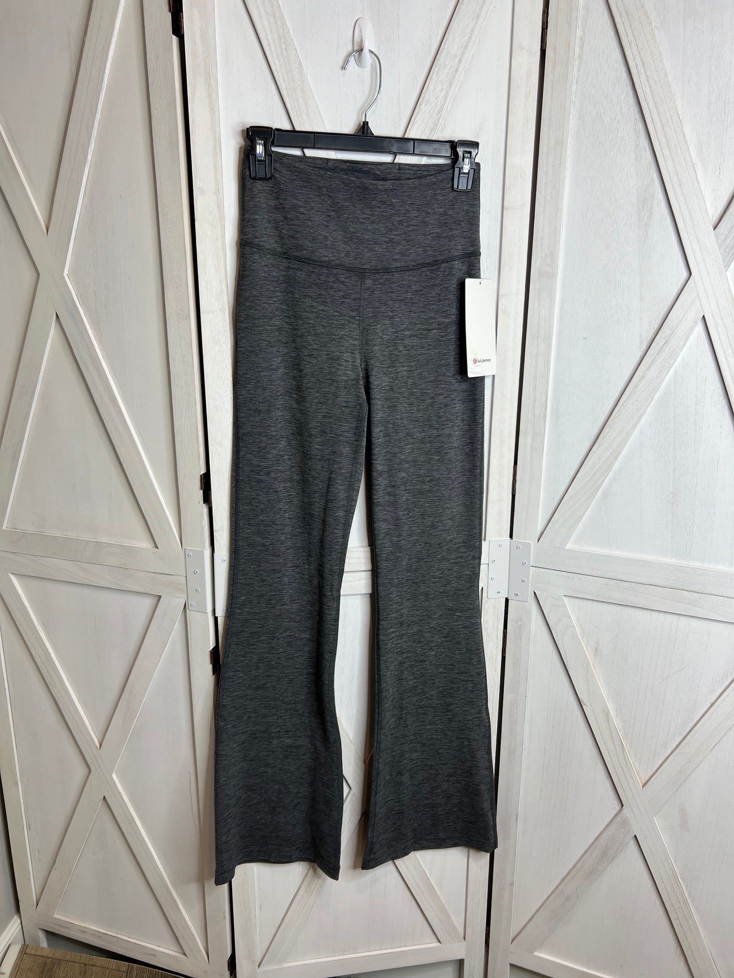 Groove Pant SHR Flare *Nulu *SIZE 6🍋