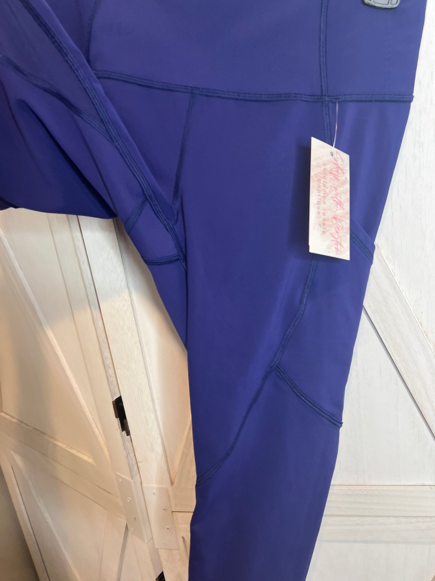 lululemon leggings 18” *SIZE 6