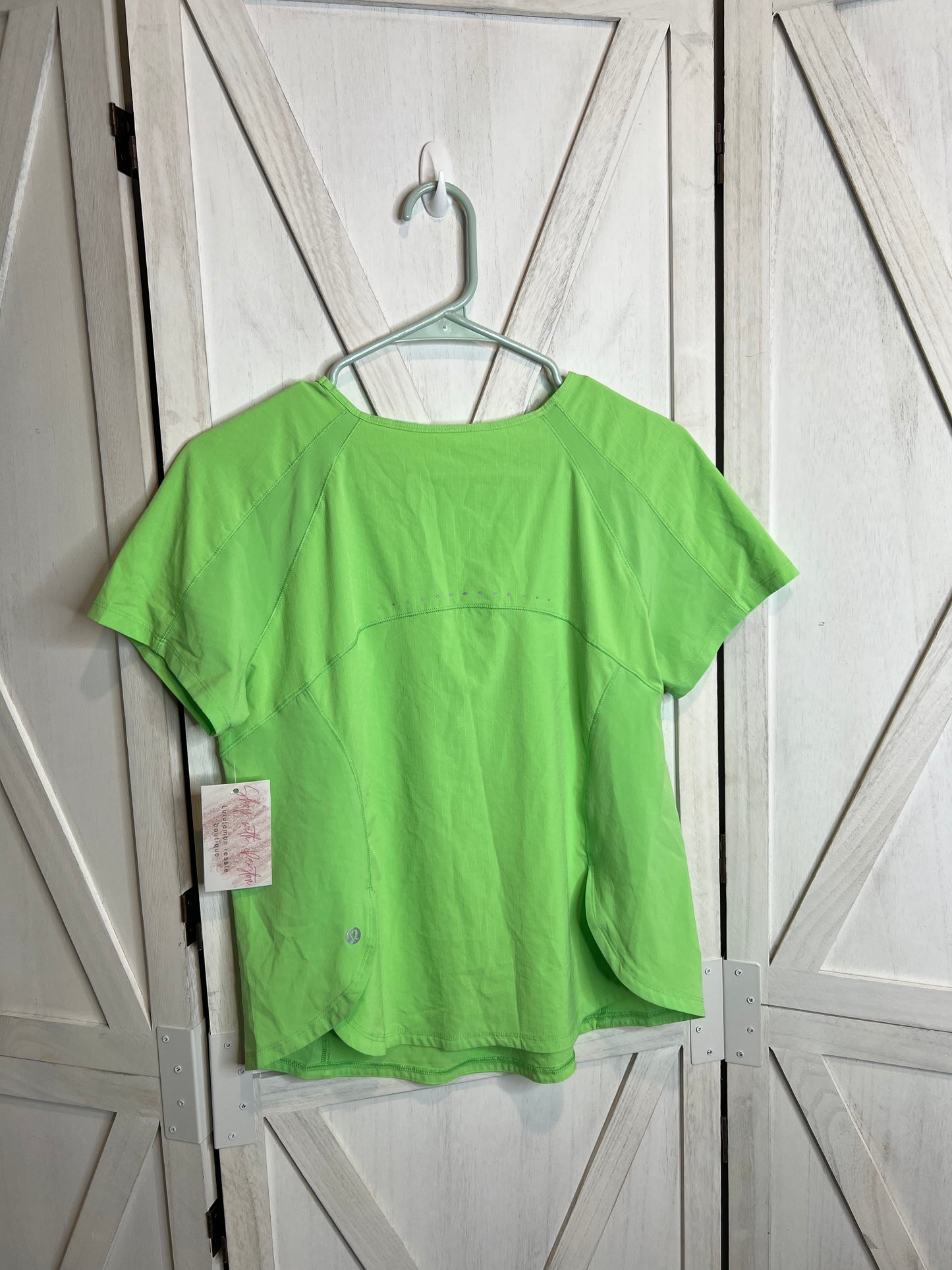 Lululemon Short Sleeve *SIZE 6