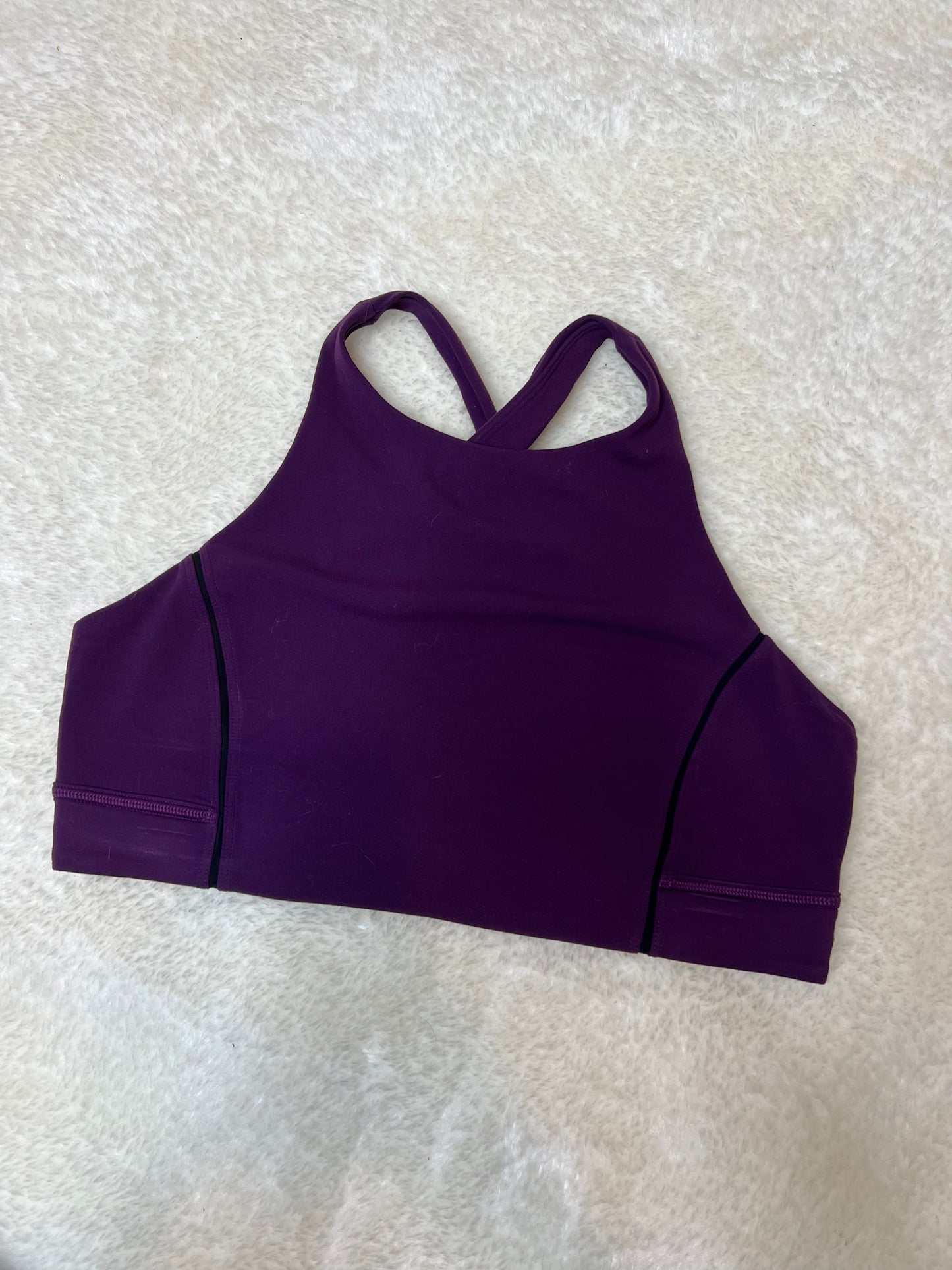 Lululemon sports bra *SIZE 6
