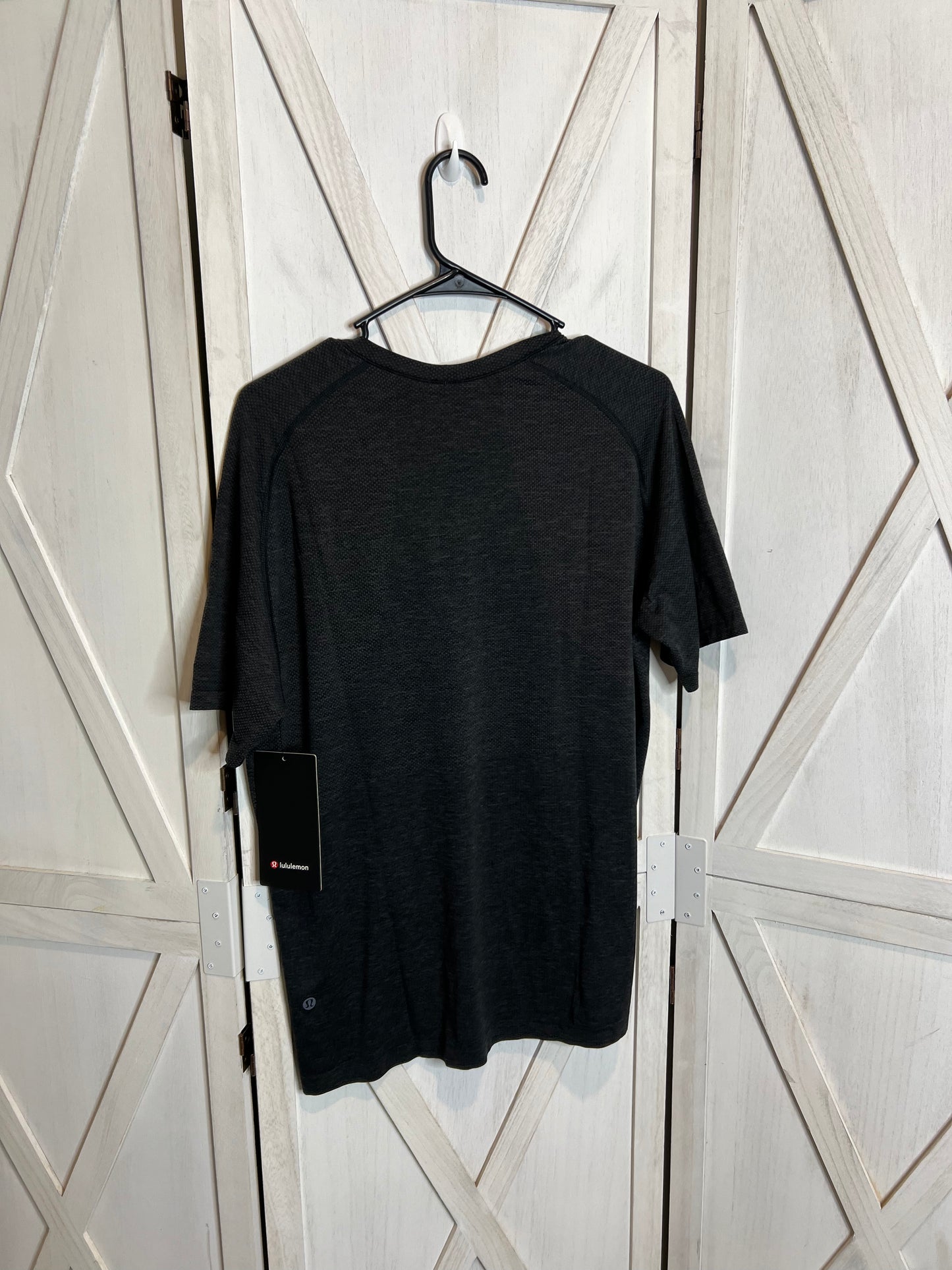 Metal vent tech short sleeve 2.0 *SIZE M