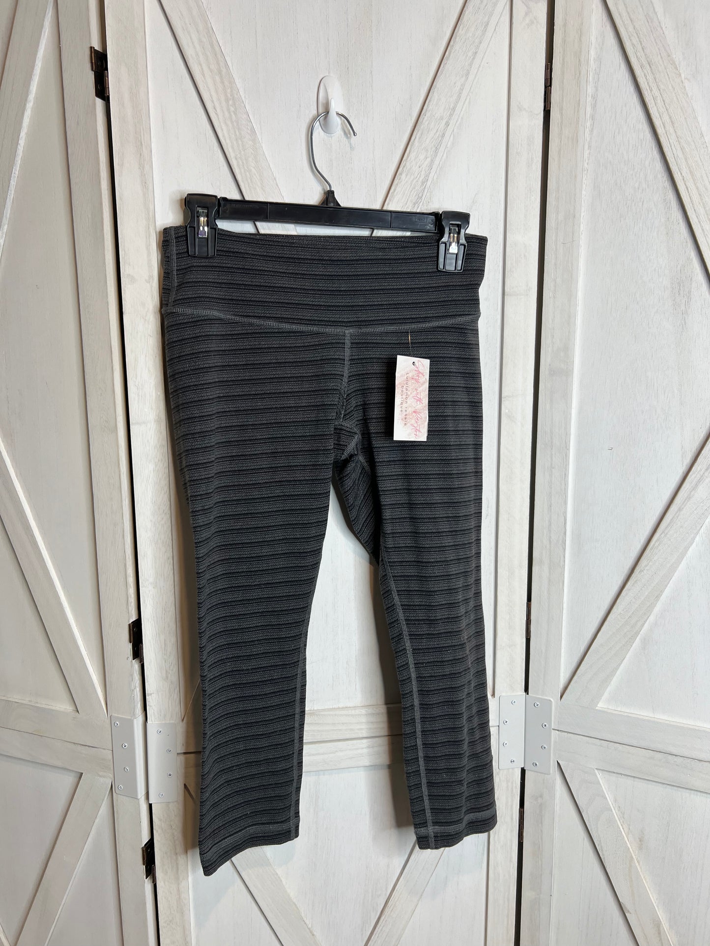 Lululemon leggings*SIZE 6