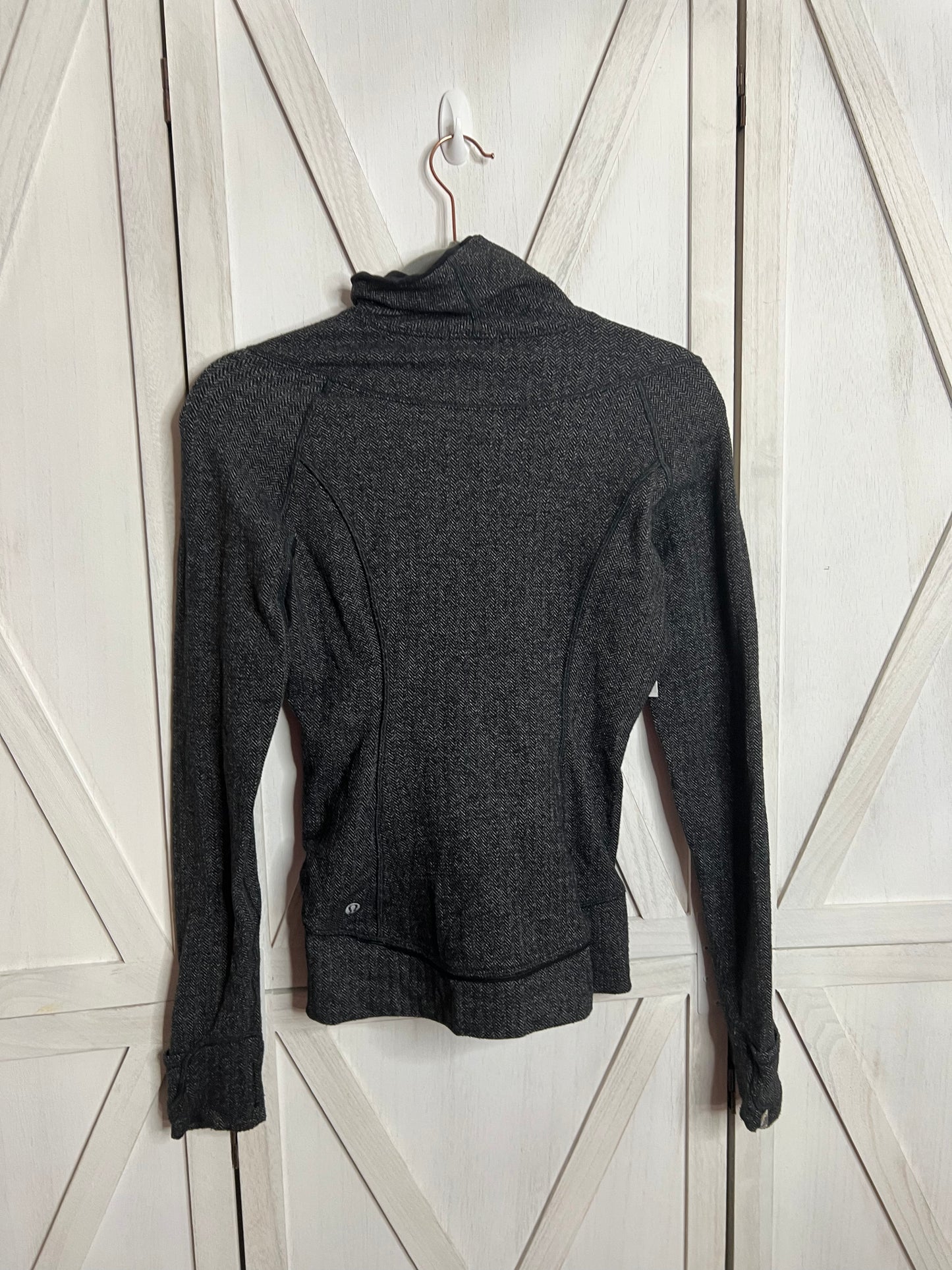 Lululemon Quarter zip *SIZE 4