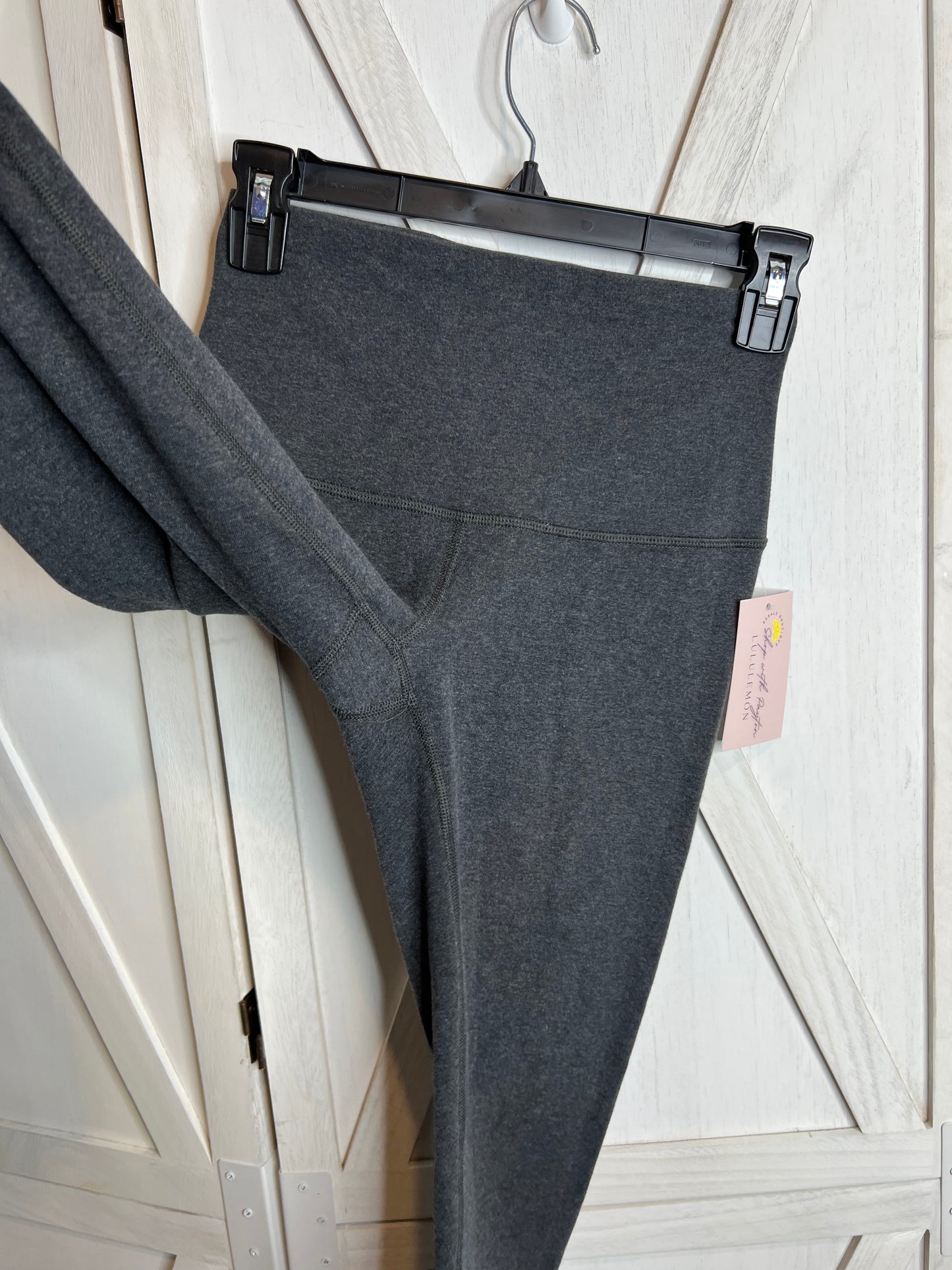 Lululemon leggings *SIZE 4