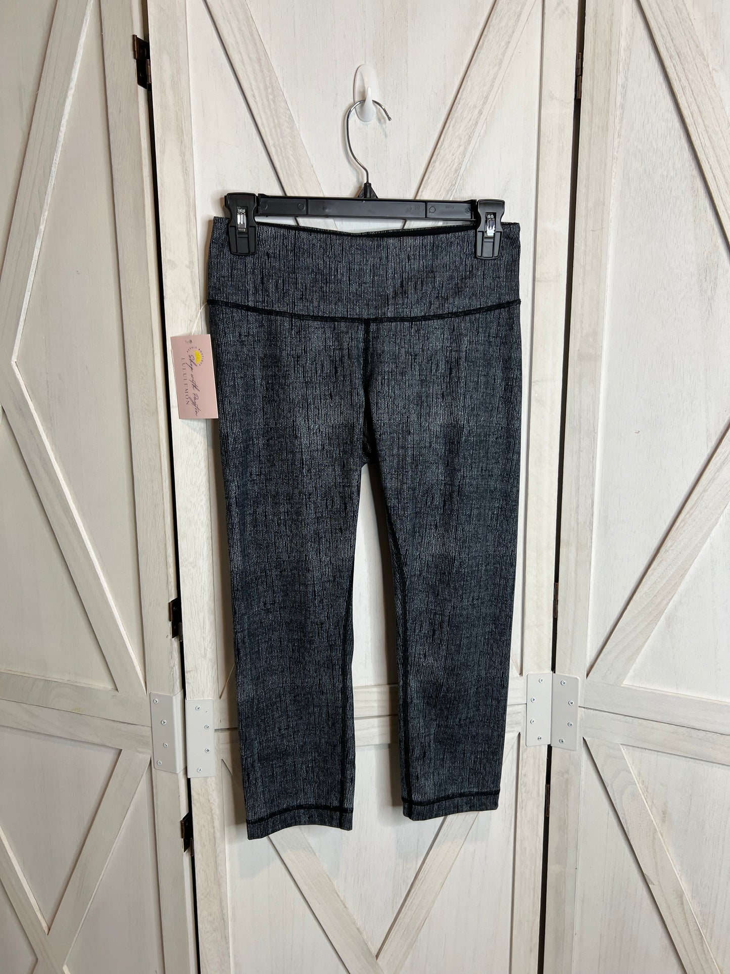 Lululemon Leggings (19”) *SIZE 6