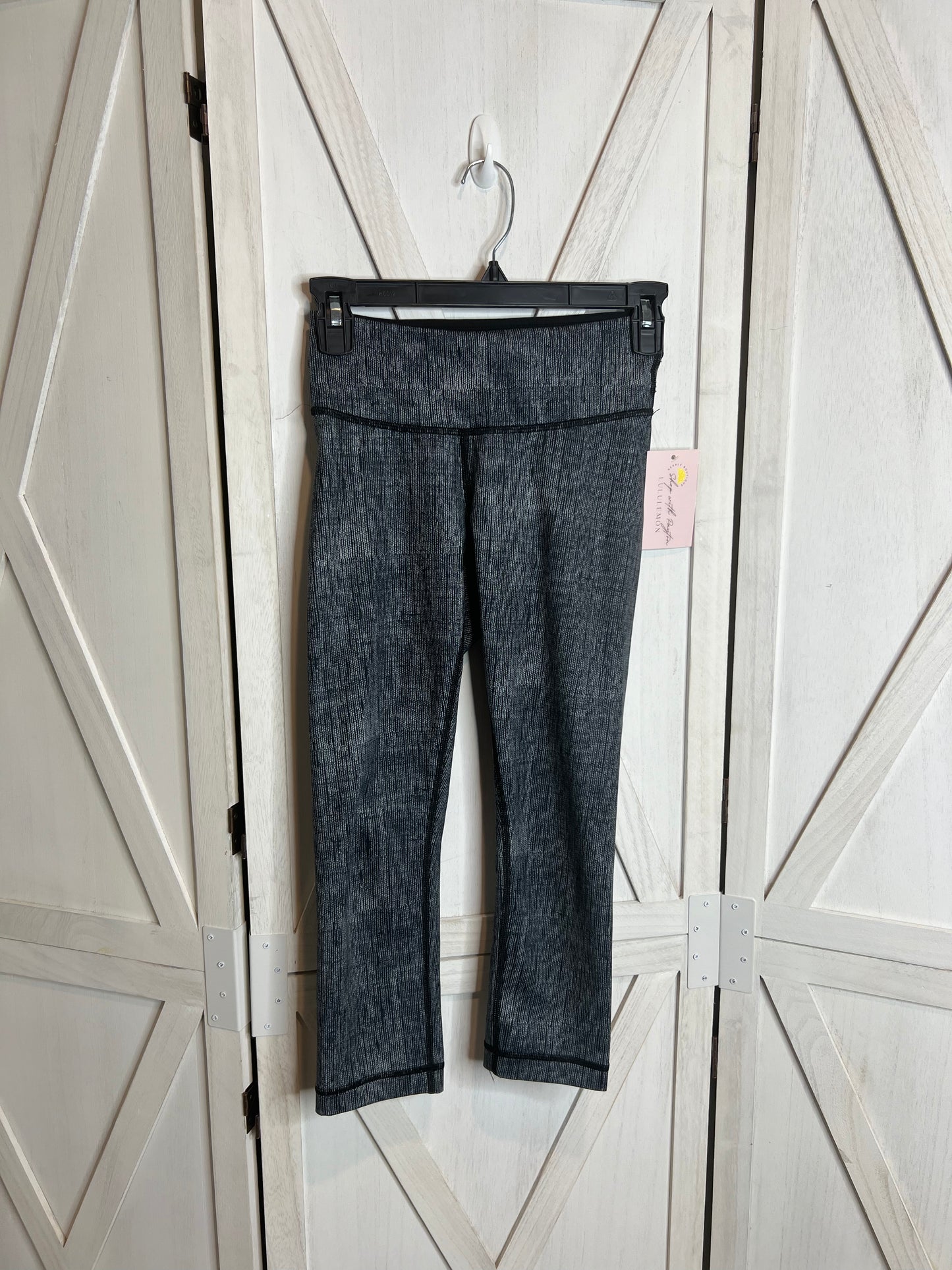 Lululemon Leggings (19”) *SIZE 2