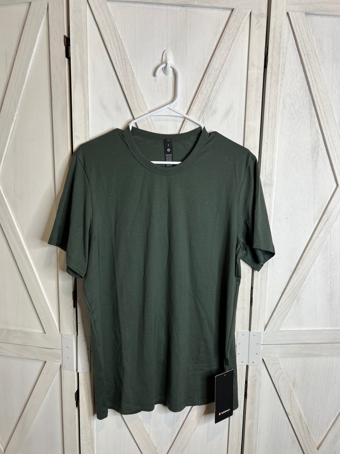 Lululemon fundamental T *SIZE M