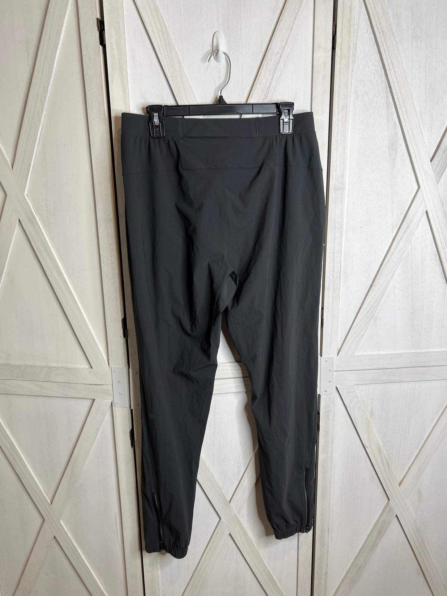 Surge Jogger 29" *SIZE L