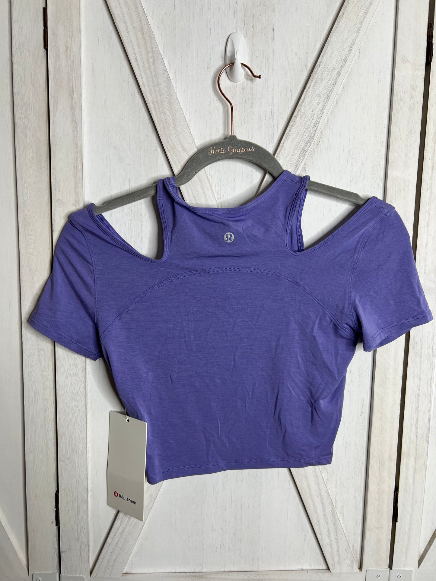 Shoulder Cut-Out Yoga T-Shirt *SIZE 8