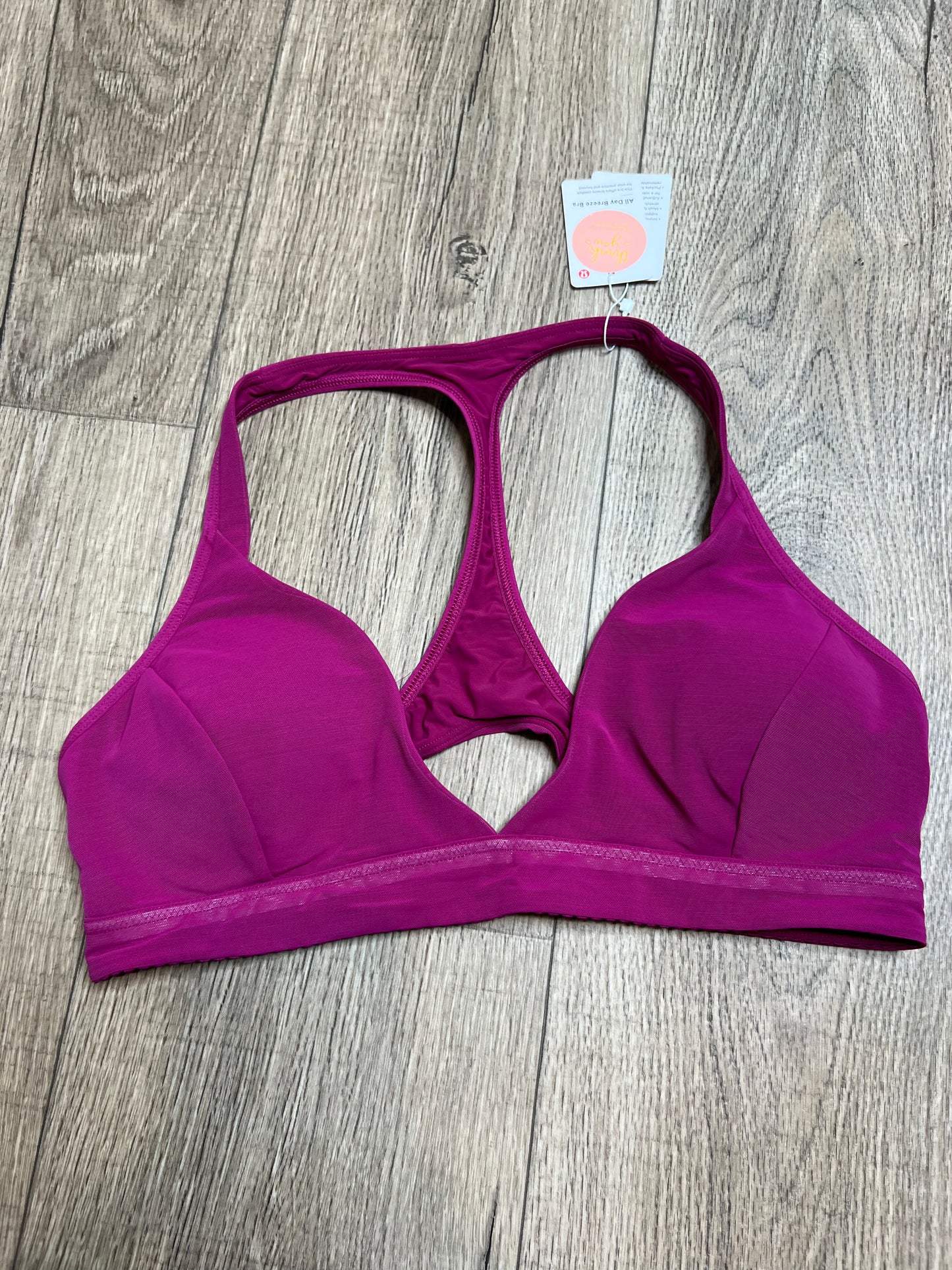 All day breeze bra *SIZE 10