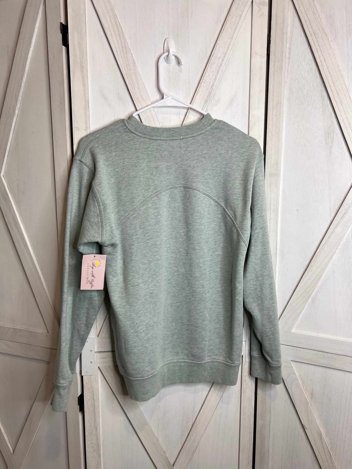 lululemon crewneck *SIZE 6